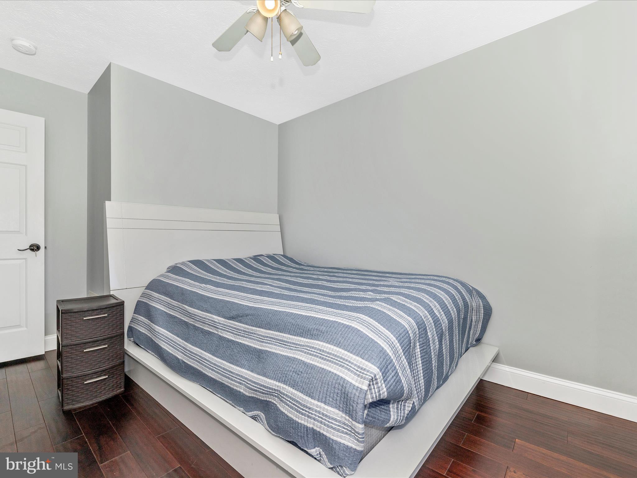 MAGRUDER VALLEY VILLAGE - Residential