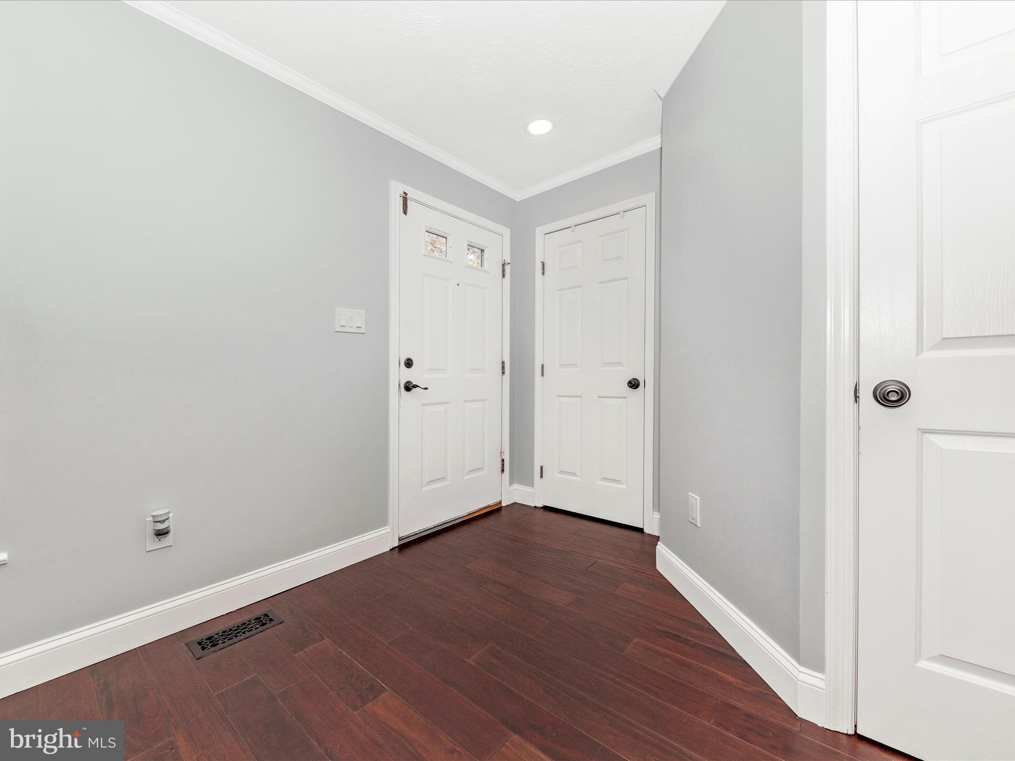 MAGRUDER VALLEY VILLAGE - Residential