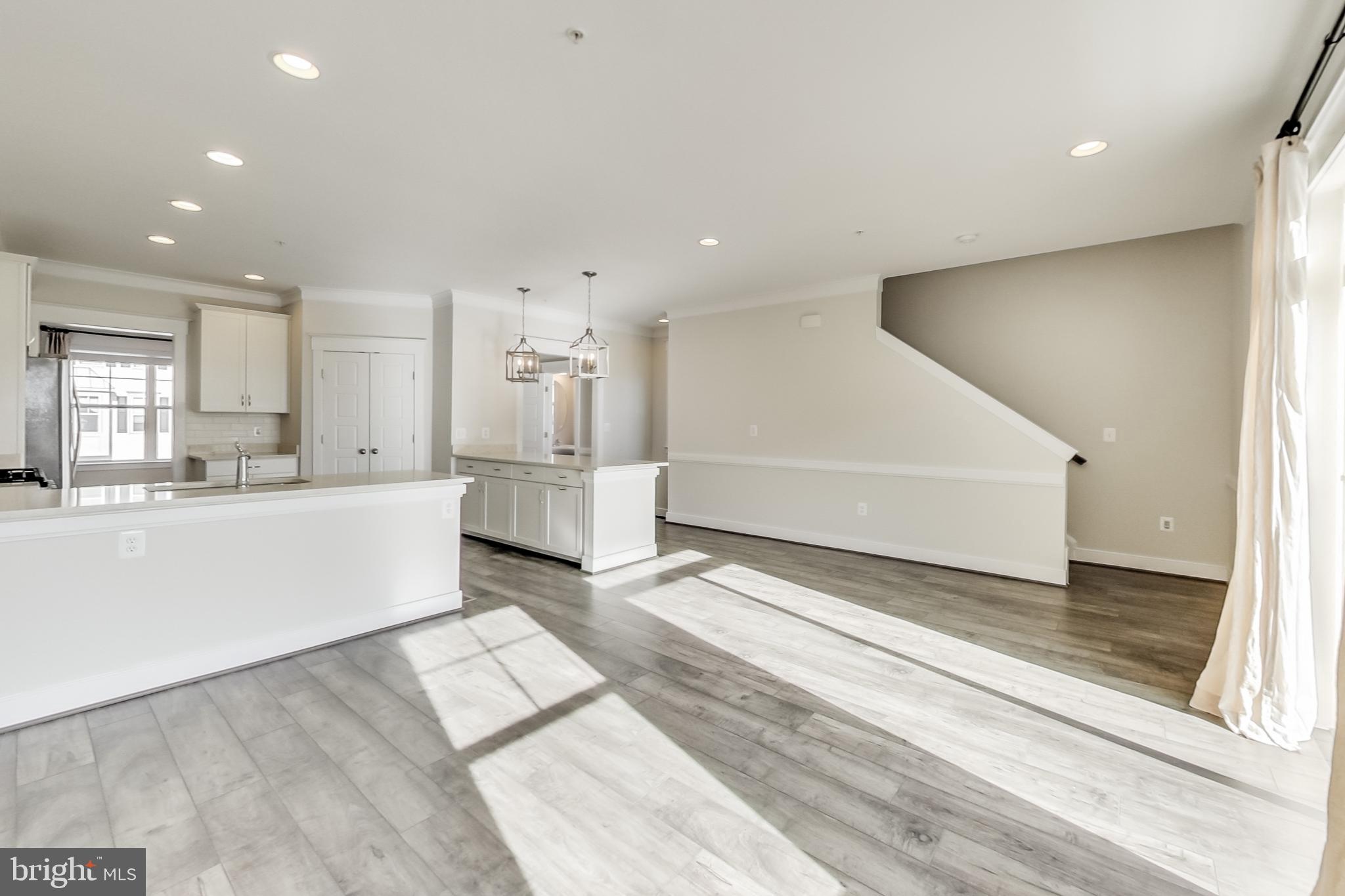 BRADFORD'S LANDING - Residential Lease