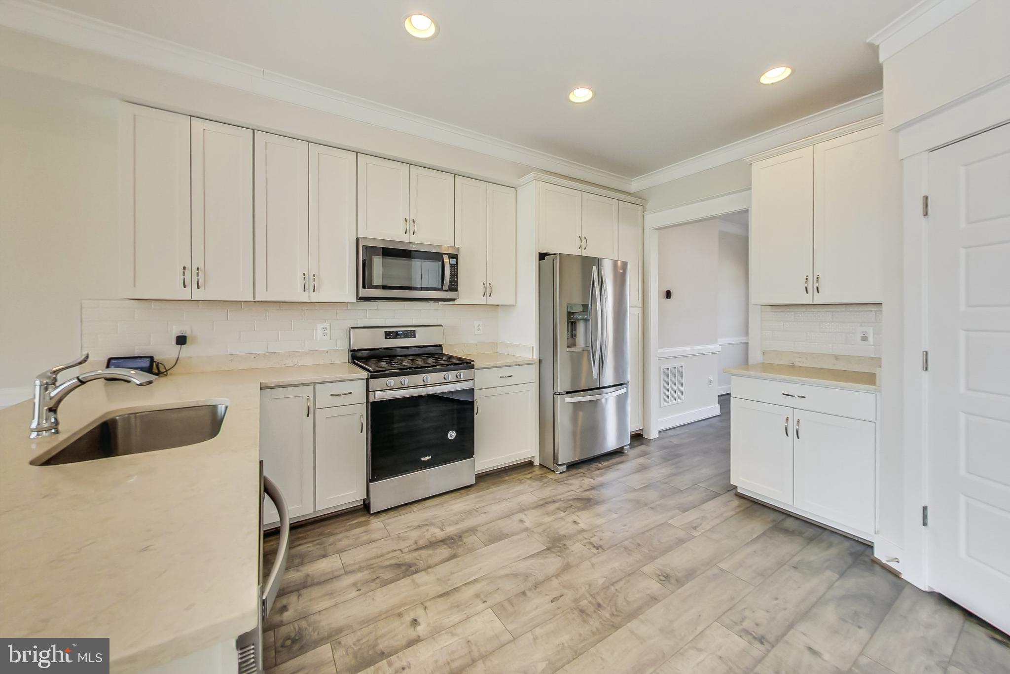 BRADFORD'S LANDING - Residential Lease