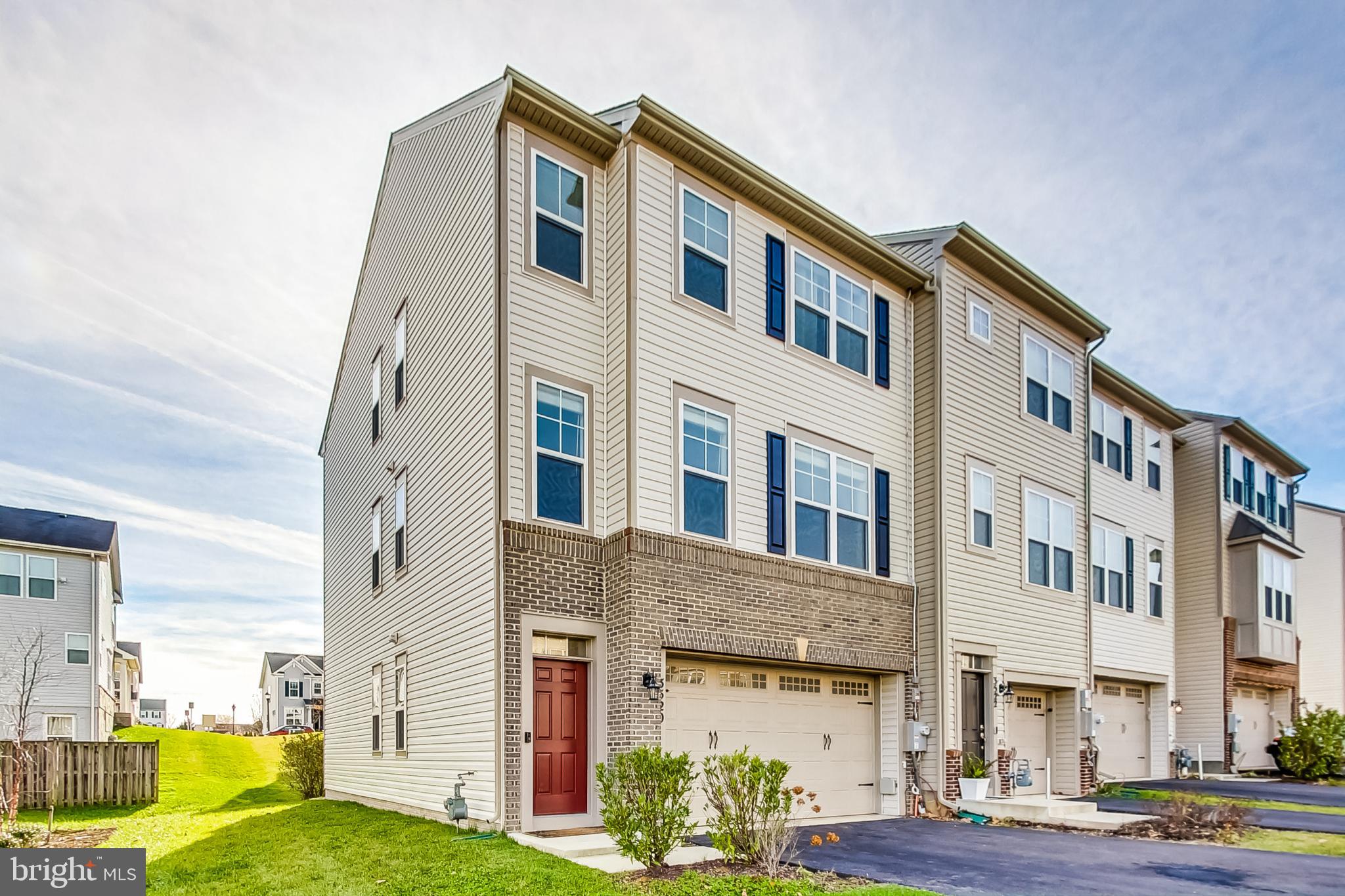 BRADFORD'S LANDING - Residential Lease