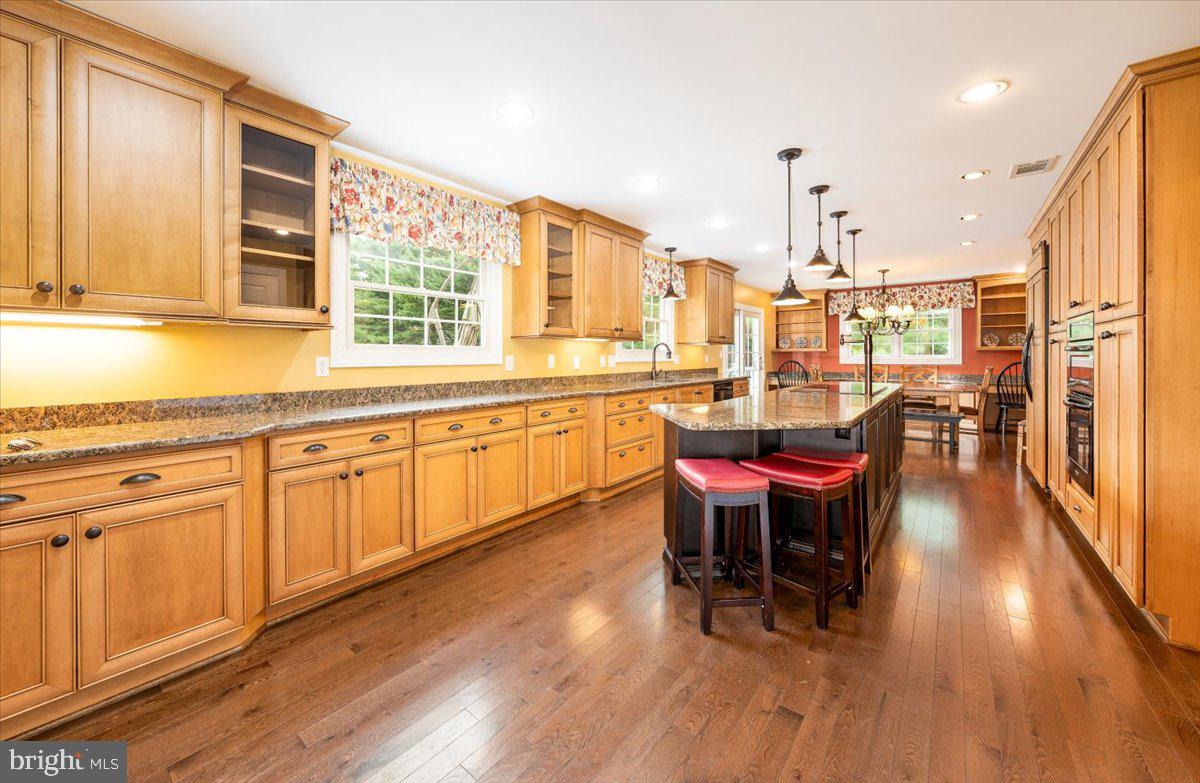 BANNER COUNTRY - Residential