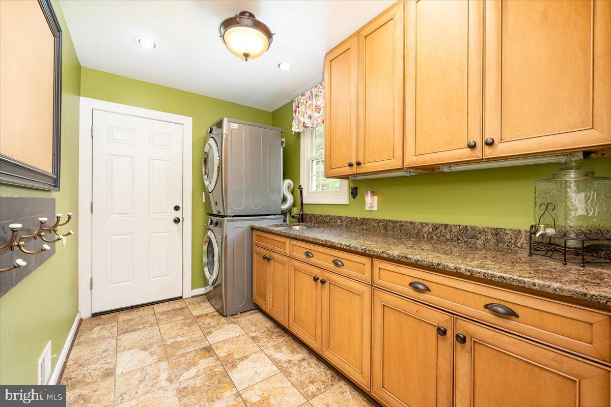 BANNER COUNTRY - Residential