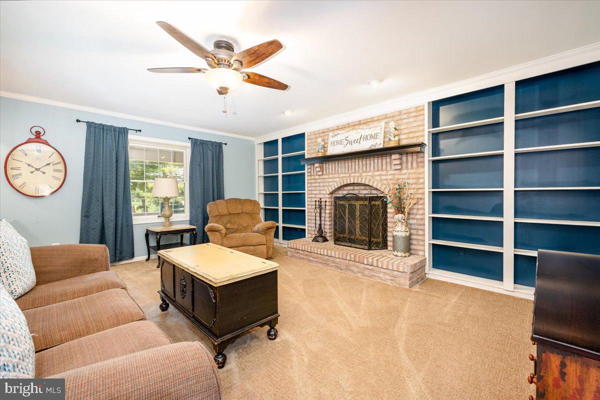 BANNER COUNTRY - Residential