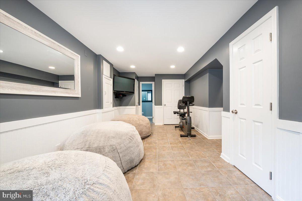 BANNER COUNTRY - Residential