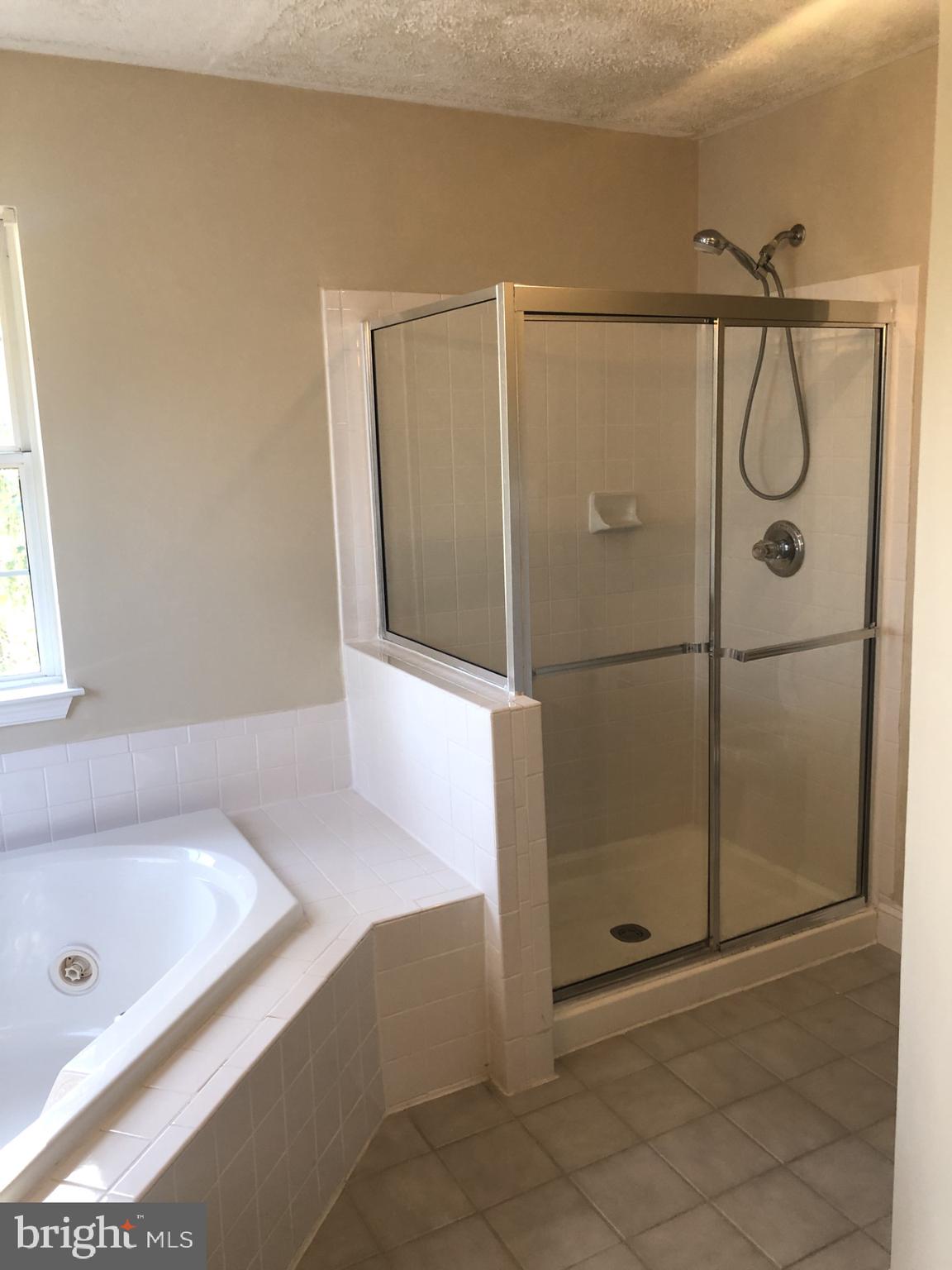 ARAGONA VILLAGE - Residential