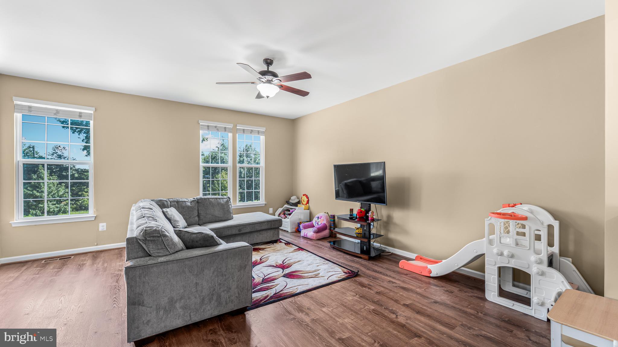 6184 WILLOW 29