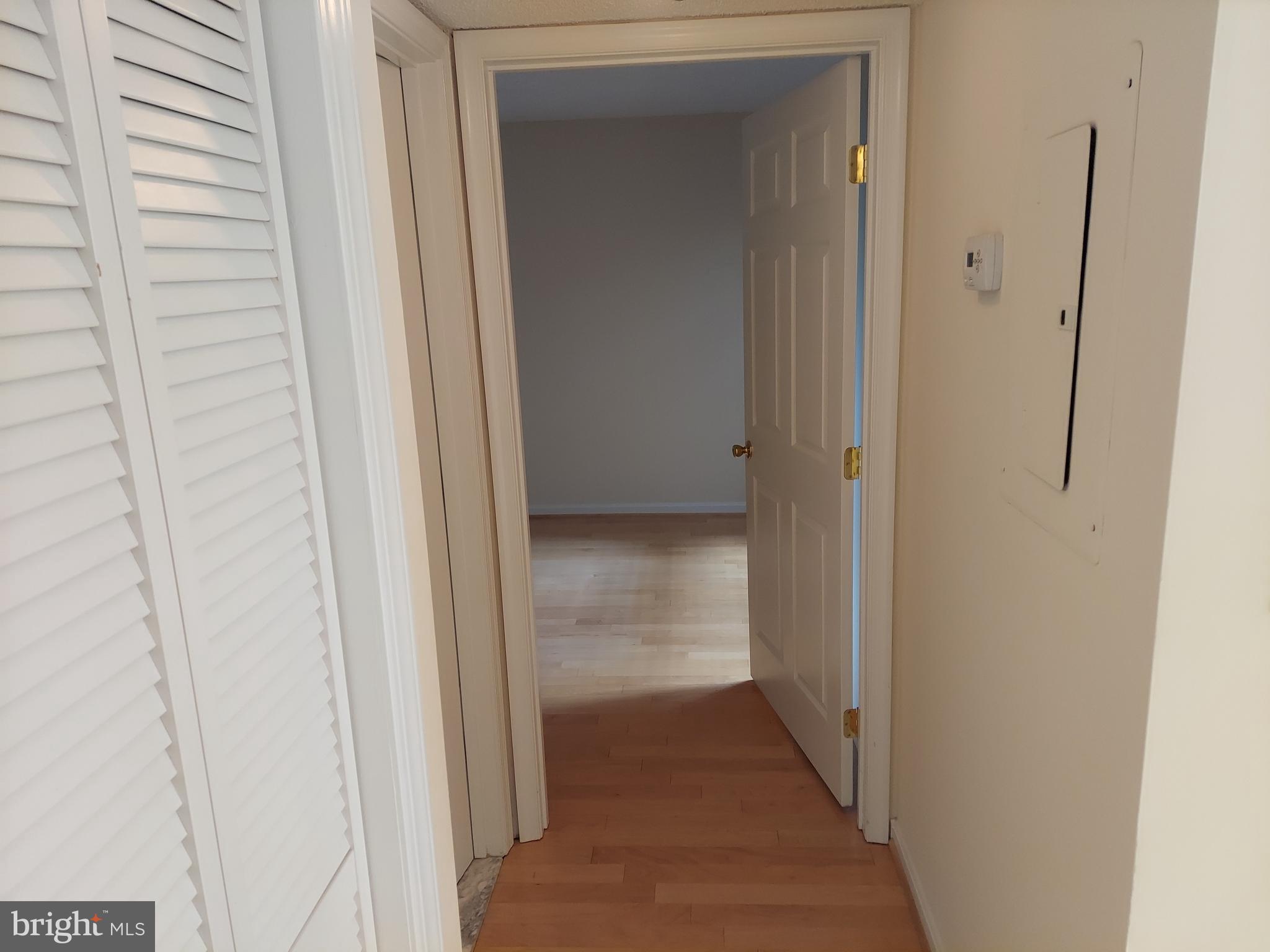 VISTAS 2 AT LAUREL - Residential Lease