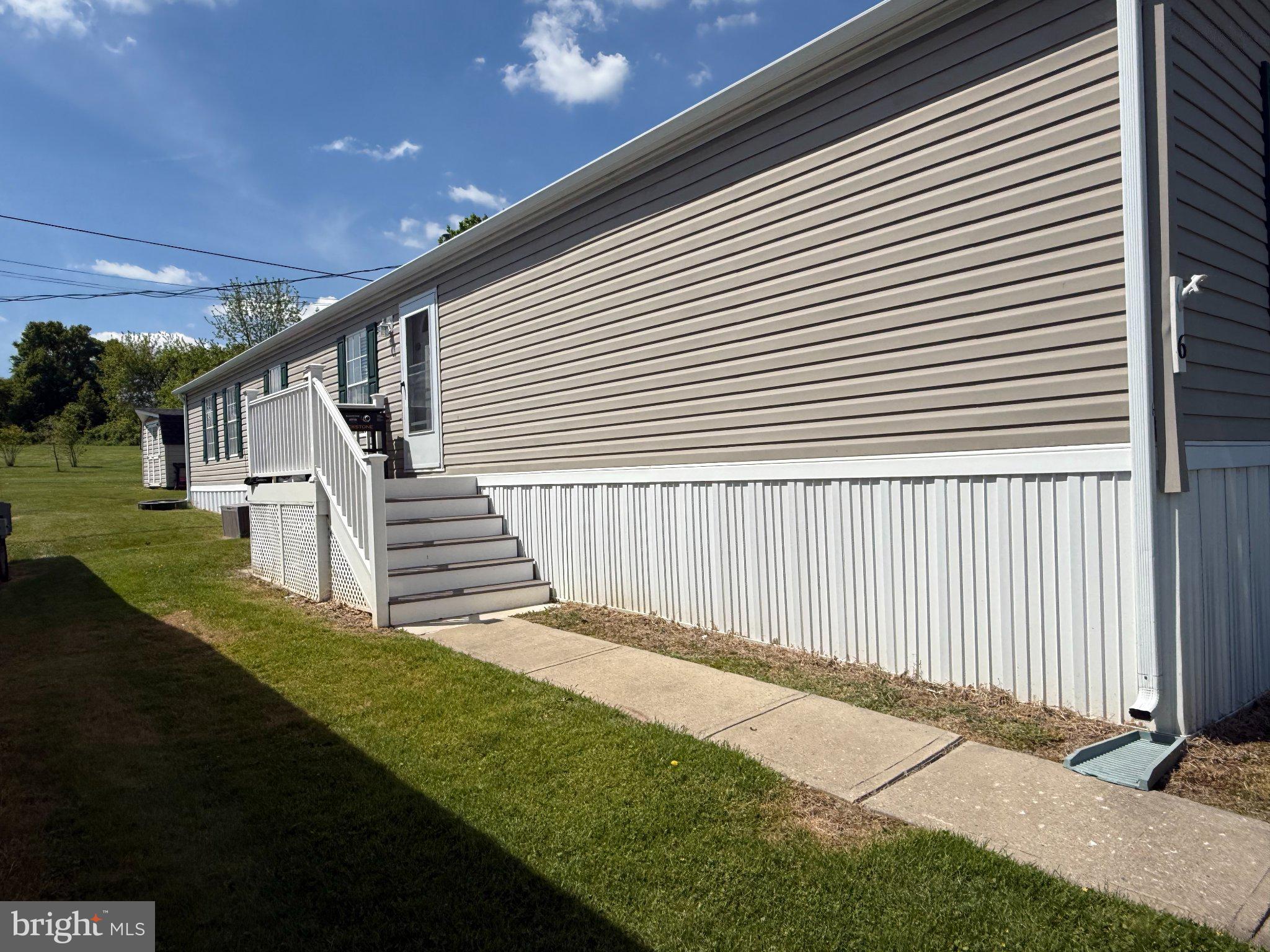 ABERDEEN HILLS - Residential