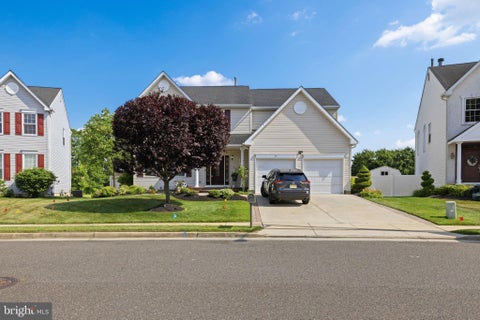 Homes For Sale - 17 Paddock Road<br/> MARLTON, NJ 08053
