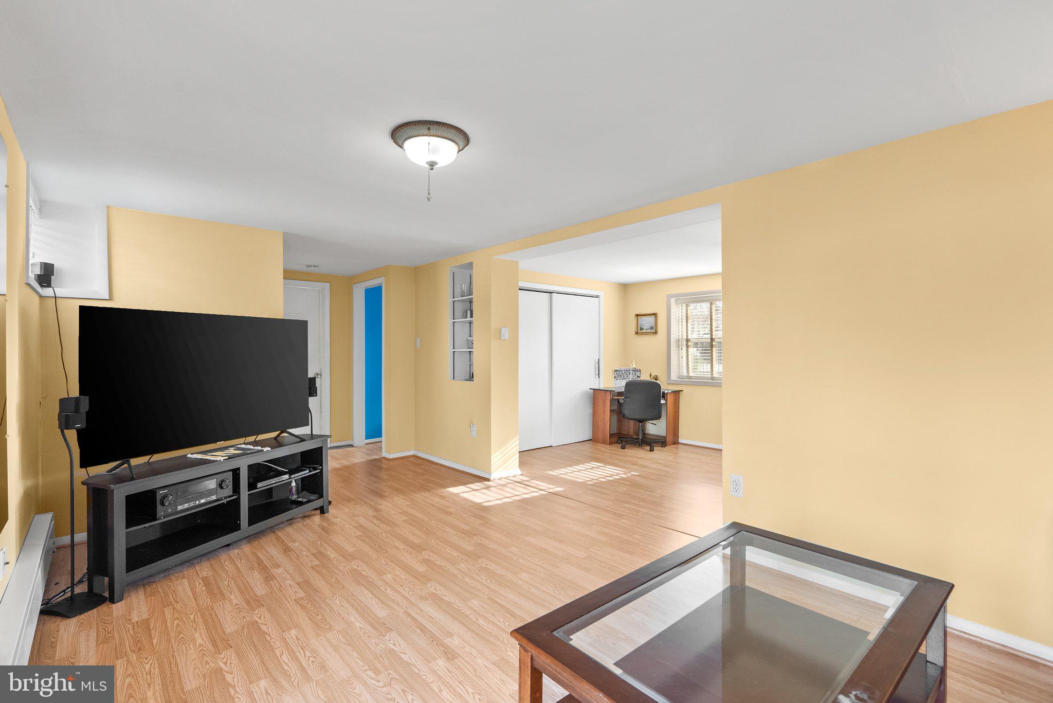 BAYTOWNE VILLAGE - Residential