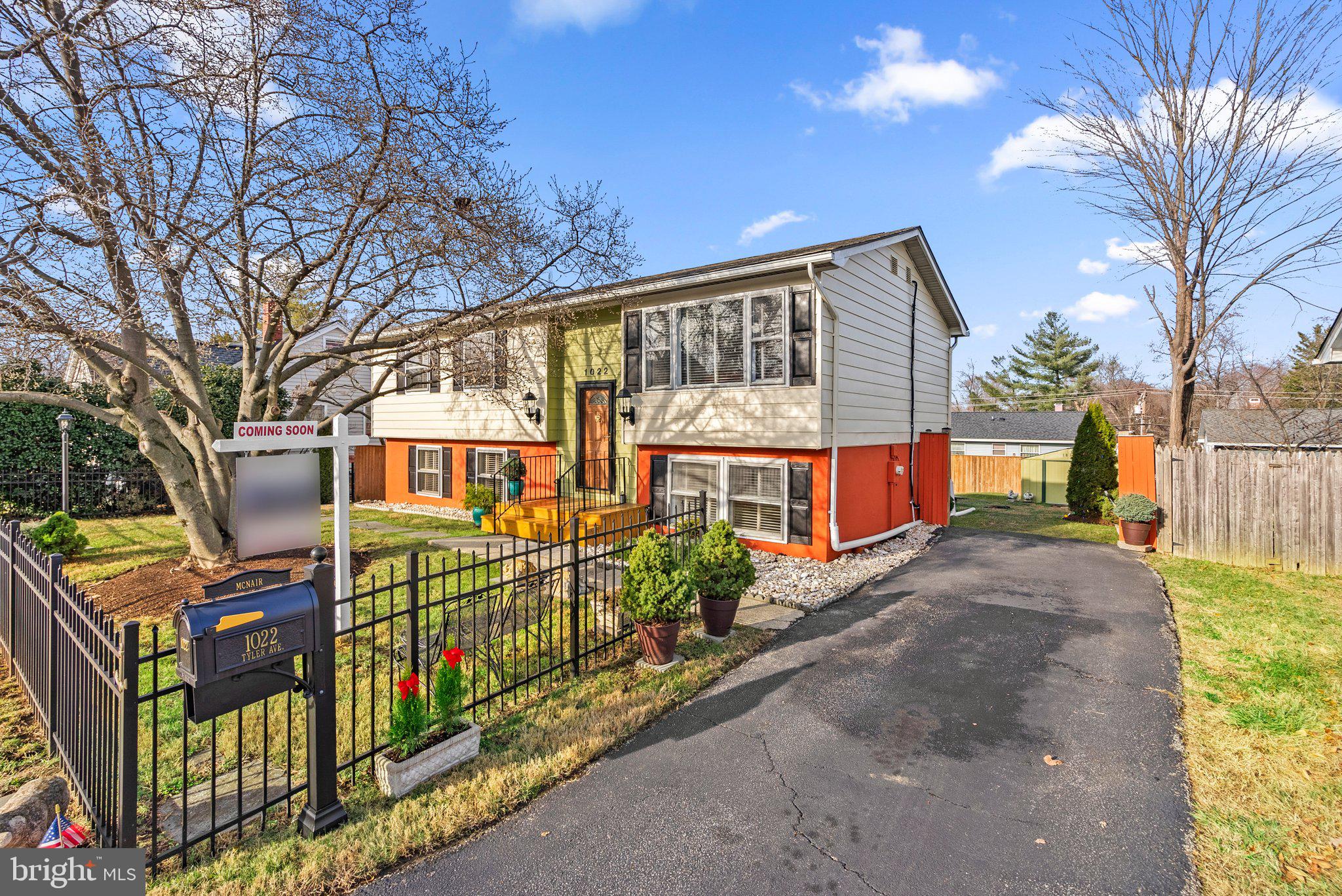 BAYTOWNE VILLAGE - Residential