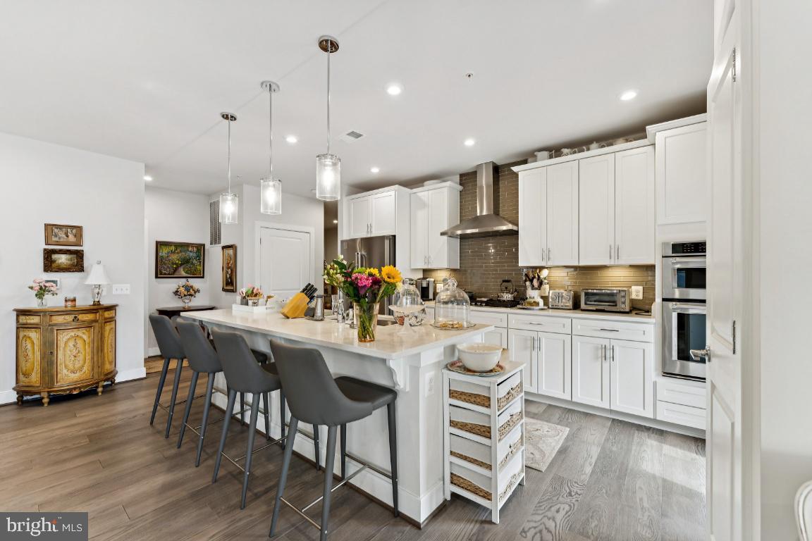 TOWER OAKS - Residential