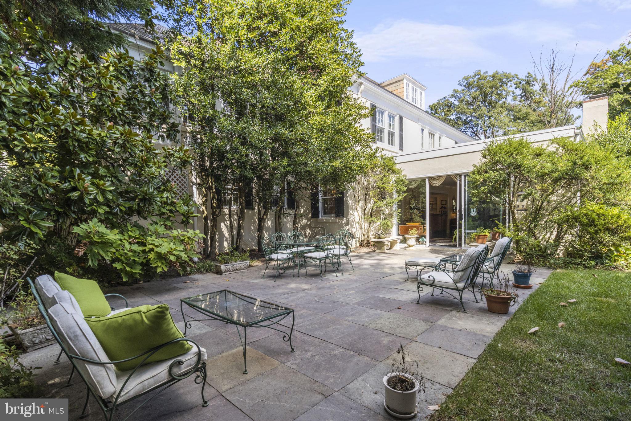 GUILFORD - Residential