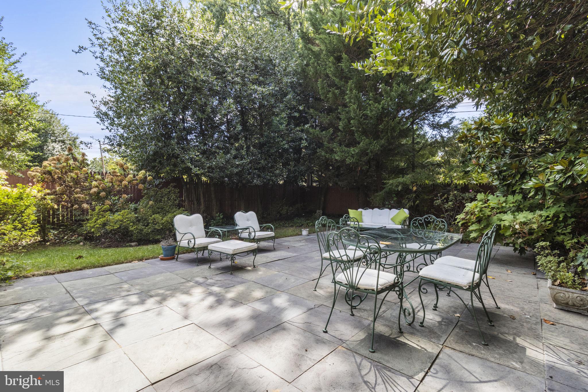 GUILFORD - Residential