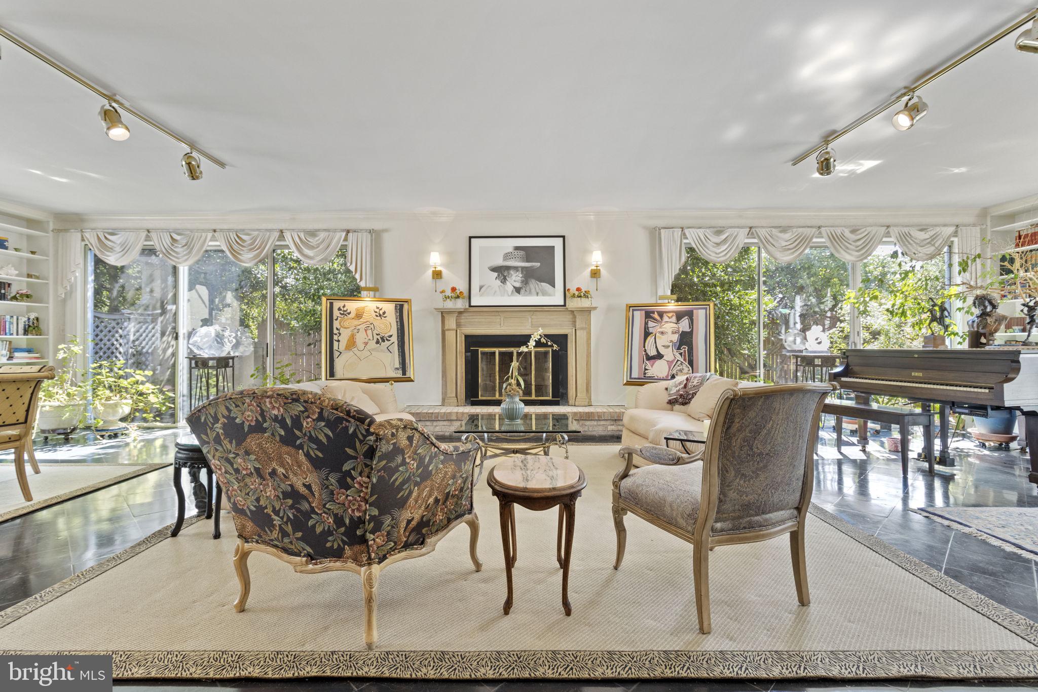 GUILFORD - Residential