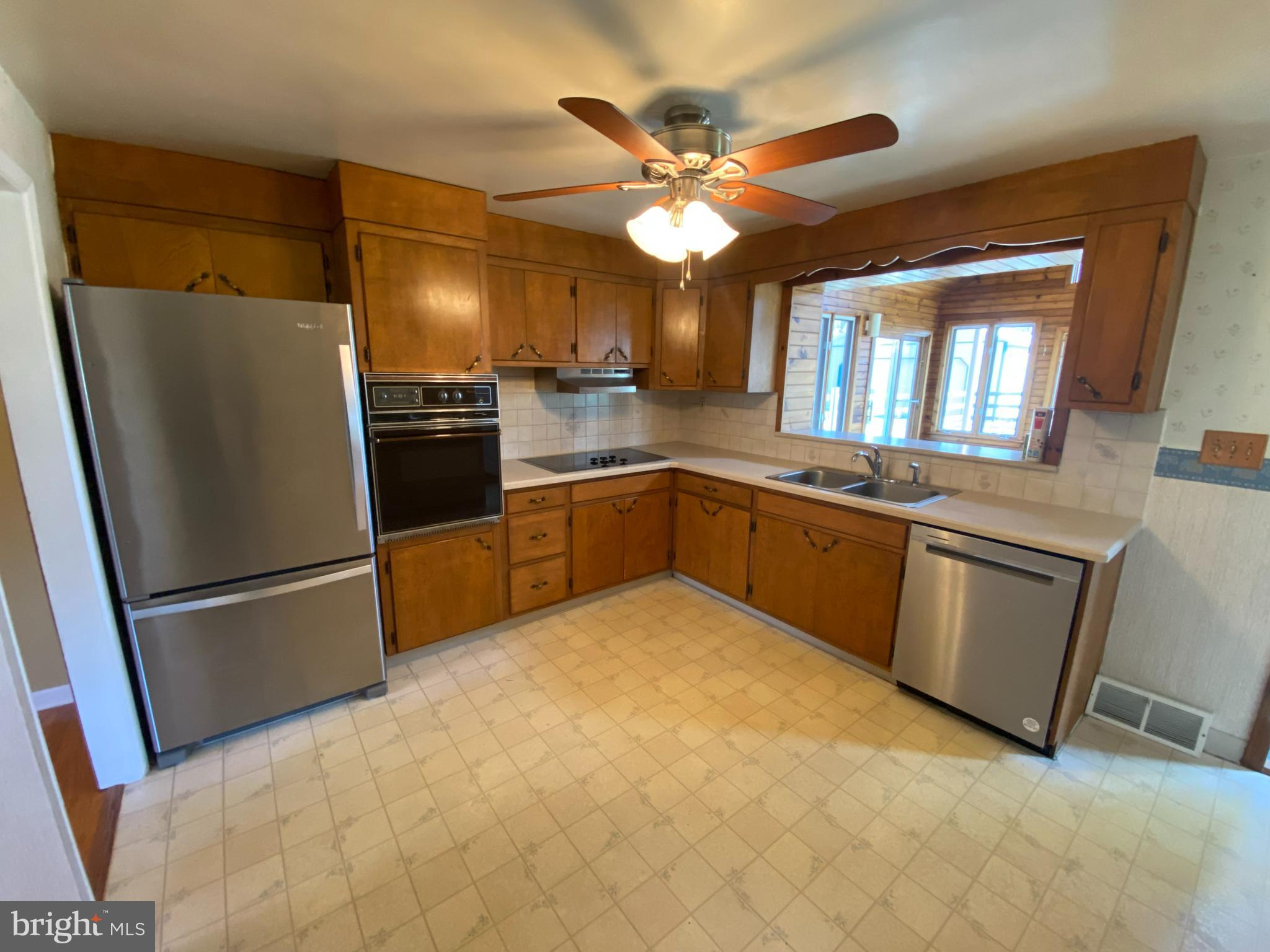 APPLE VALLEY - Residential