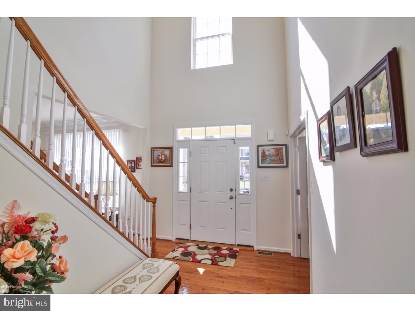 MANORS AT HIGHGATE - Residential