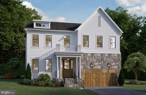 604 Blackstone Terrace NW, Vienna, VA MLS: VAFX2229032