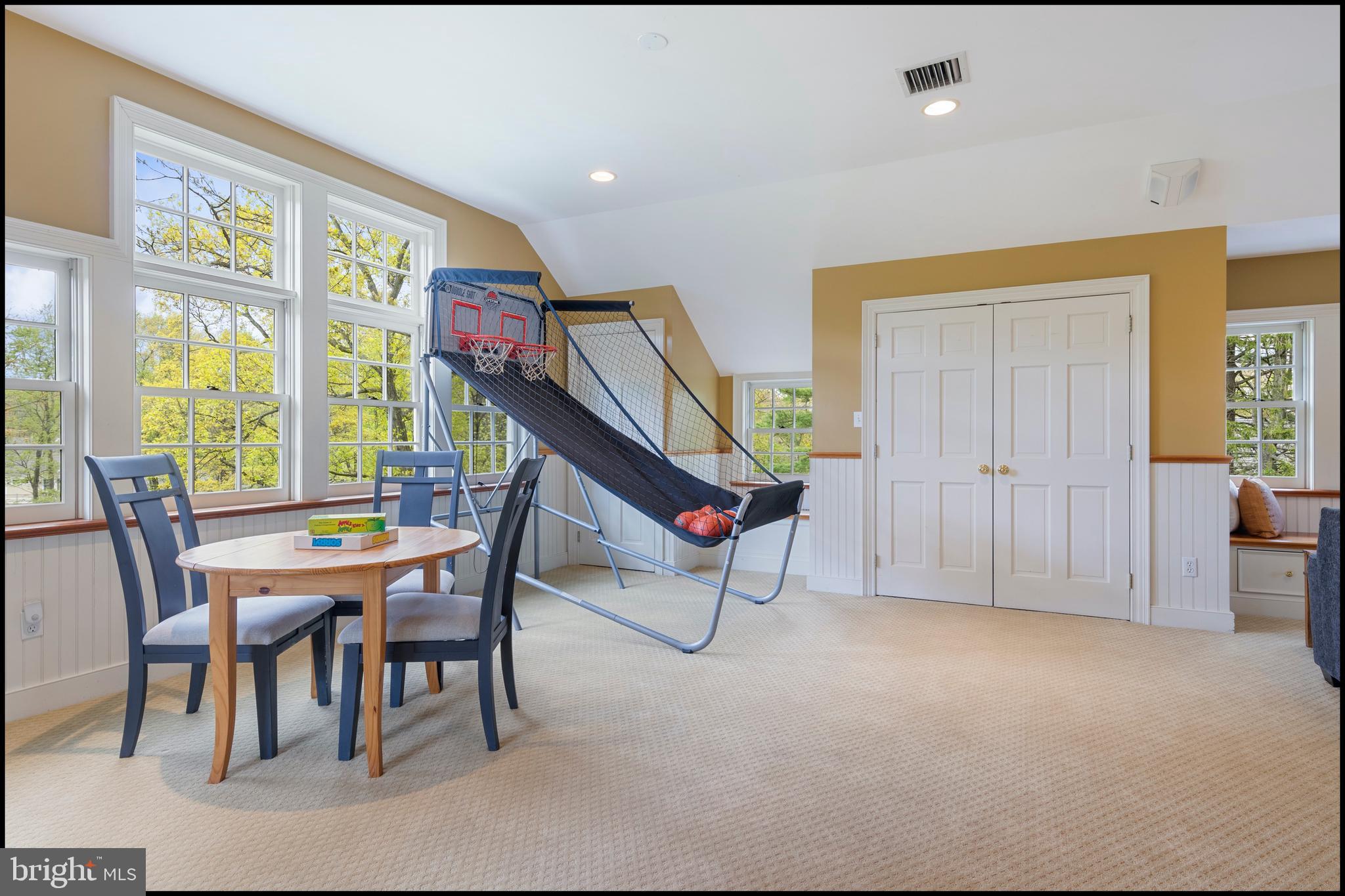 GREENBRIAR - Residential