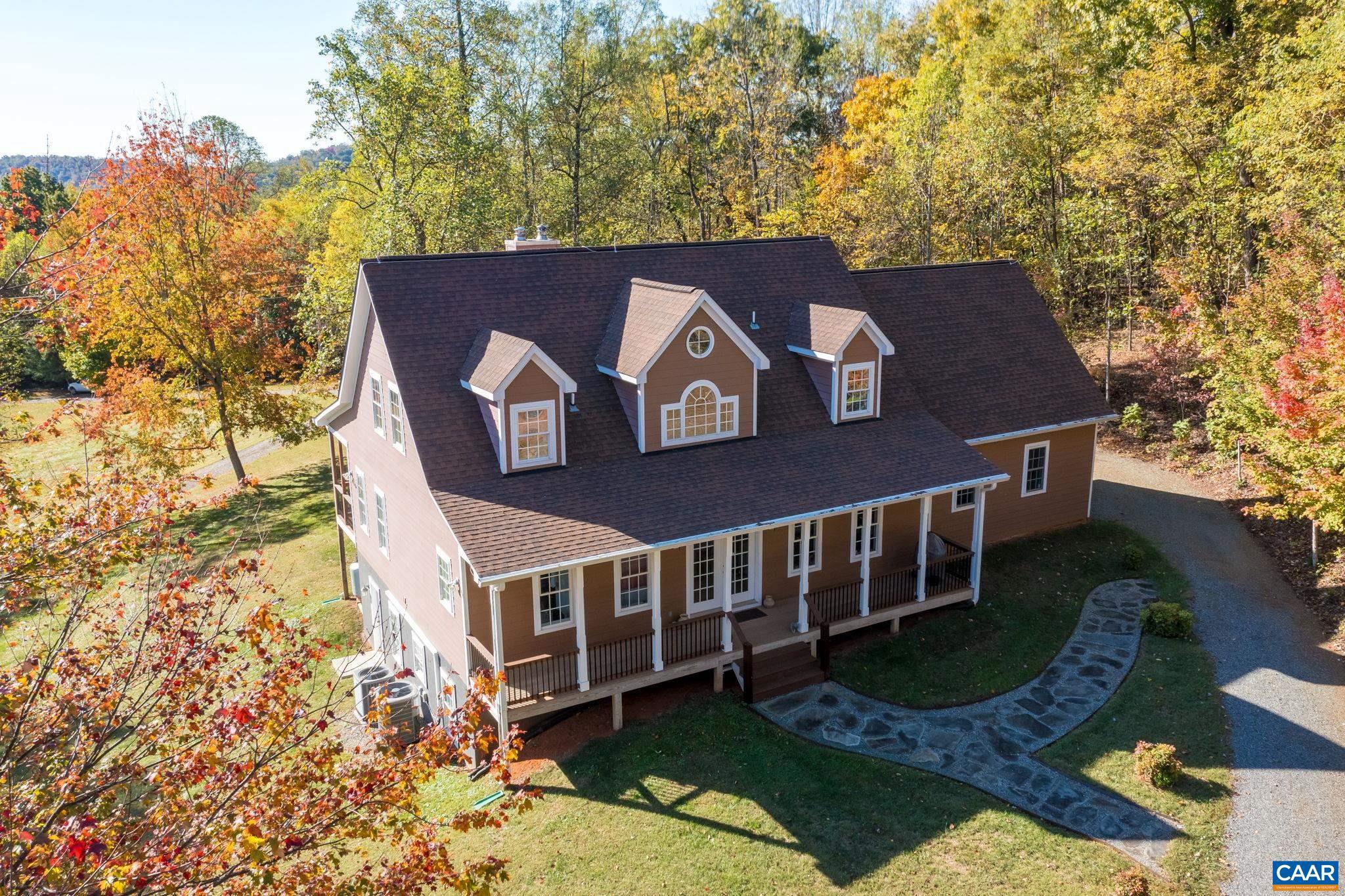 CEDAR LAKE - Residential