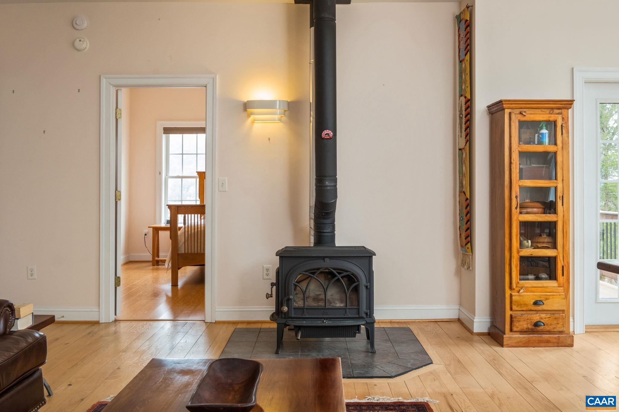 CEDAR LAKE - Residential