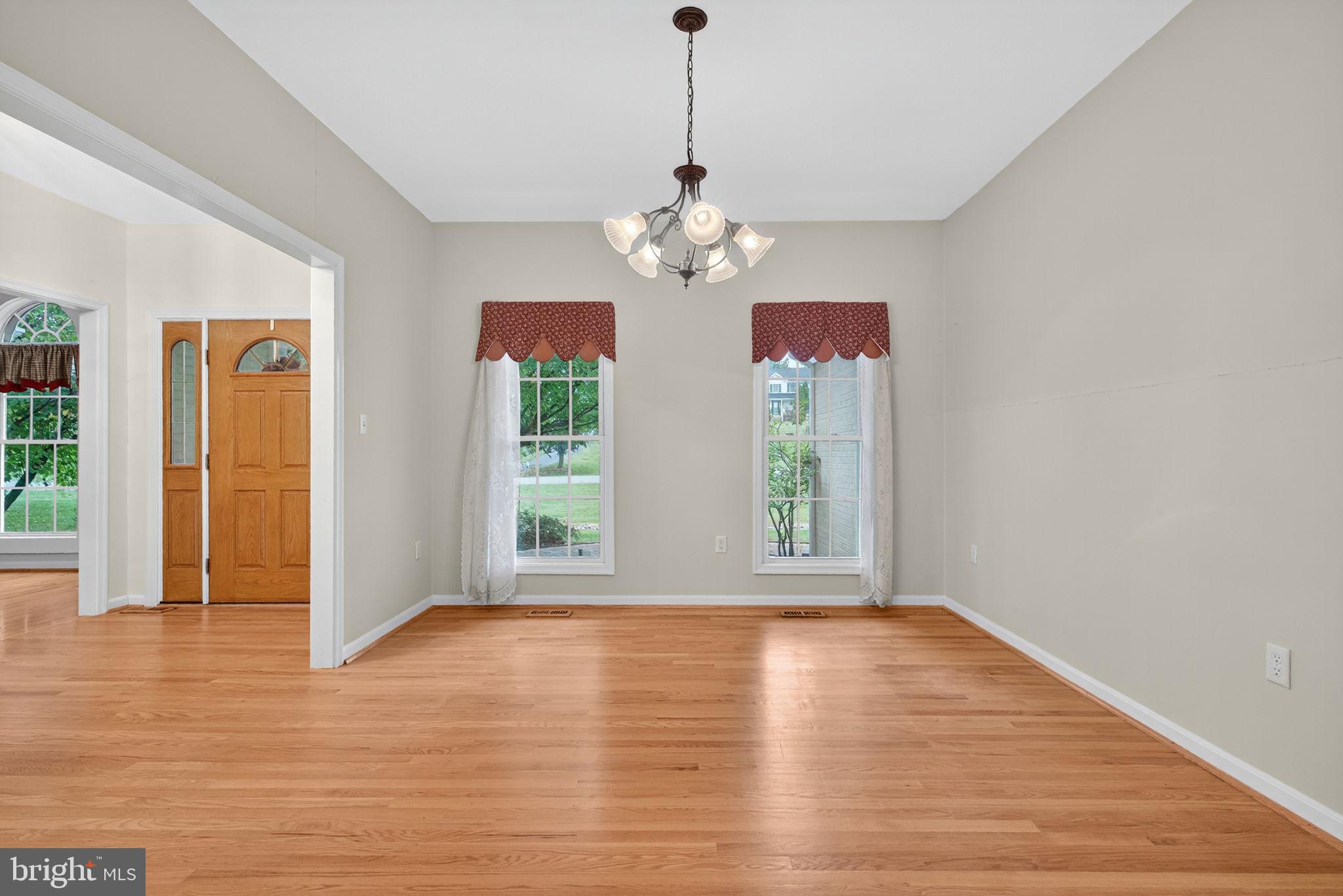 EASTLAND - Residential