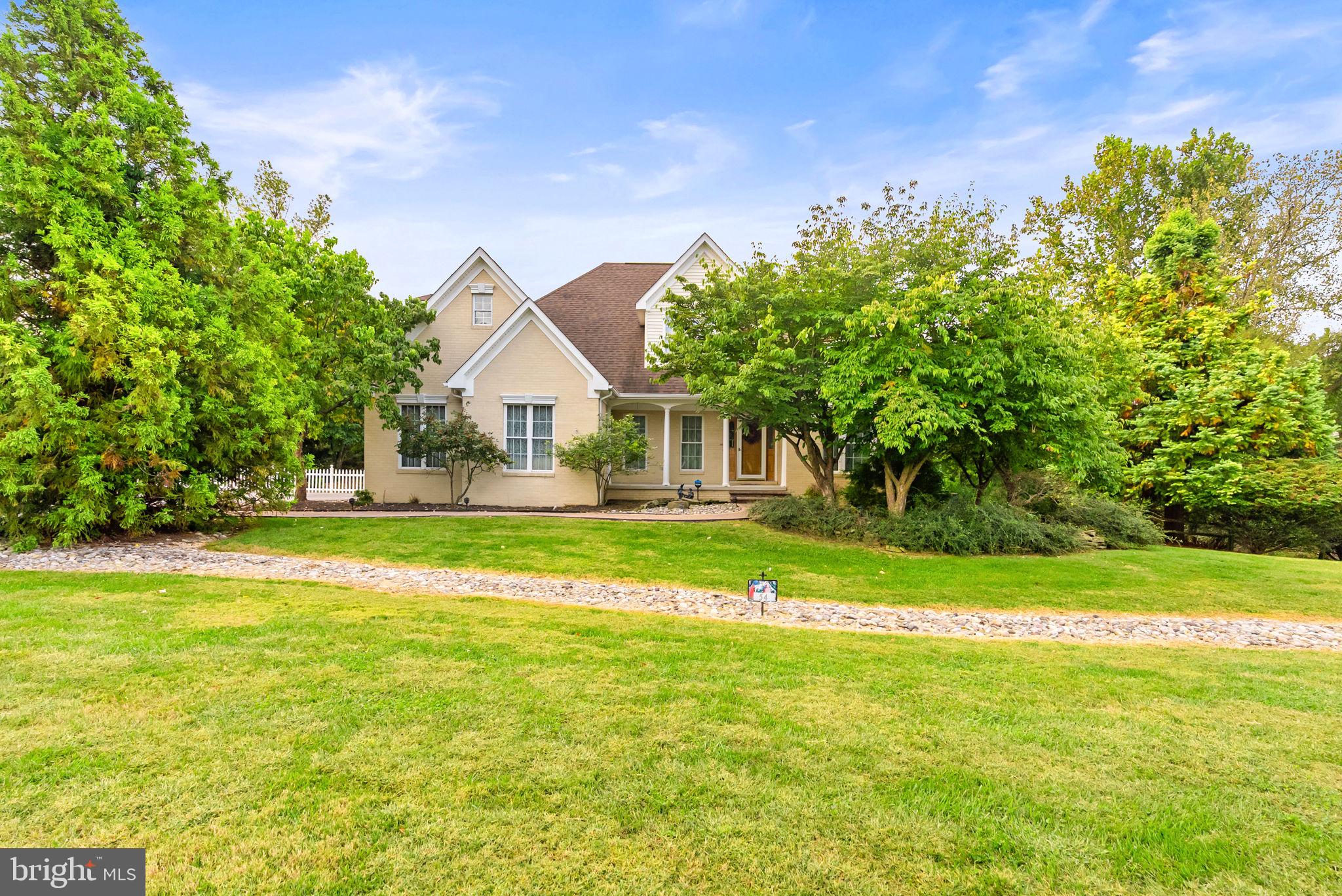 EASTLAND - Residential