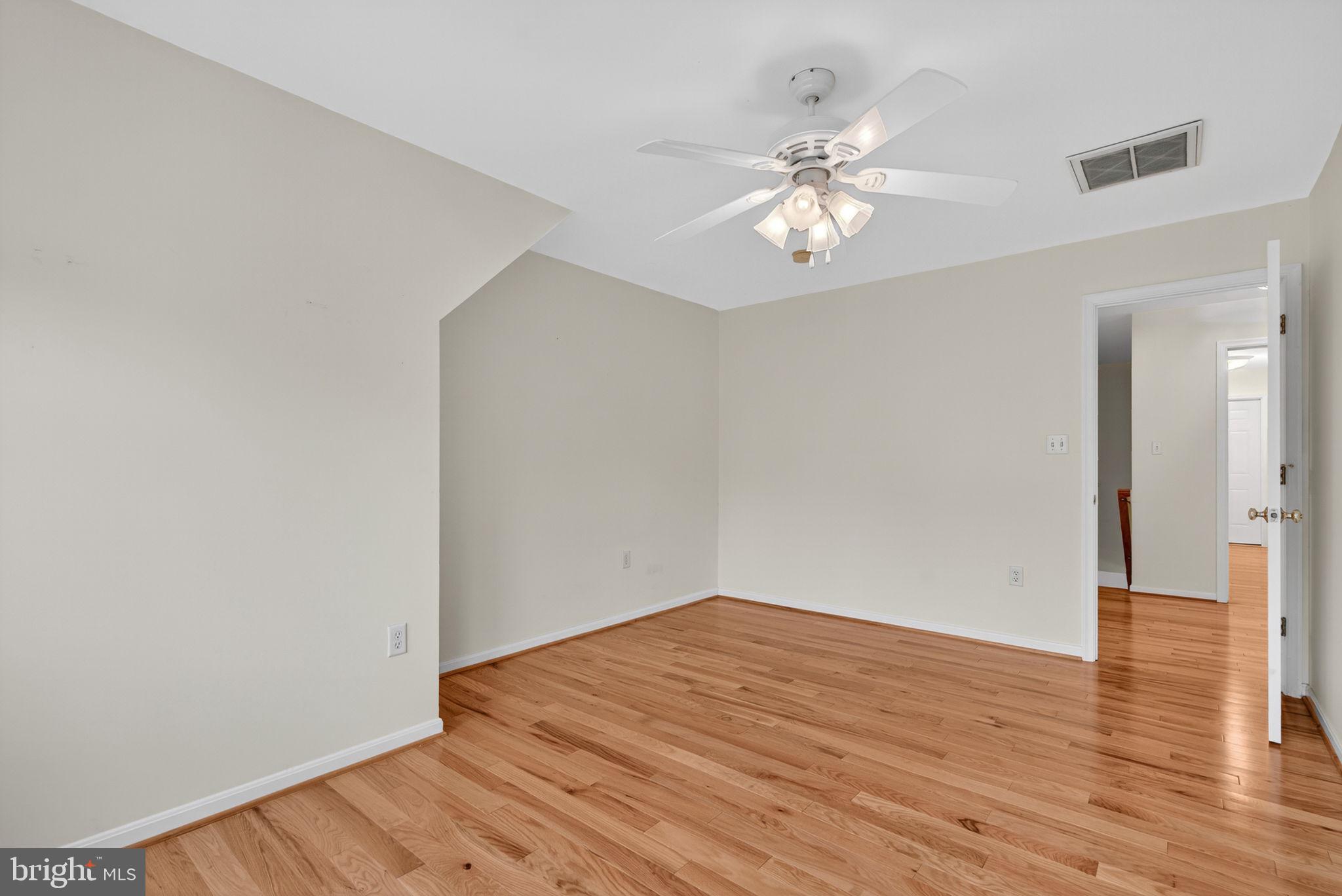 EASTLAND - Residential