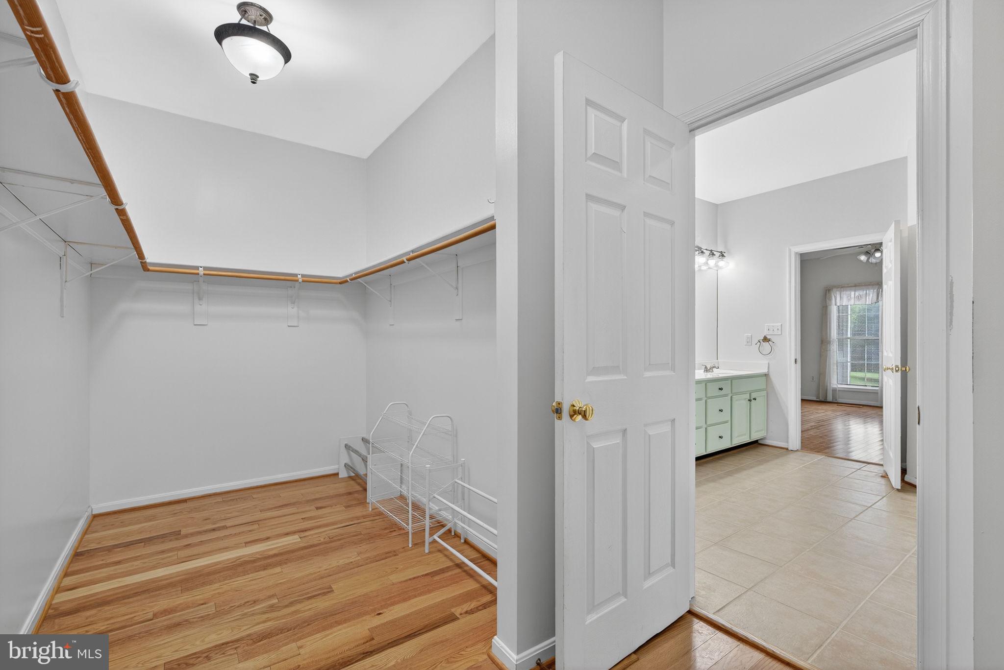 EASTLAND - Residential