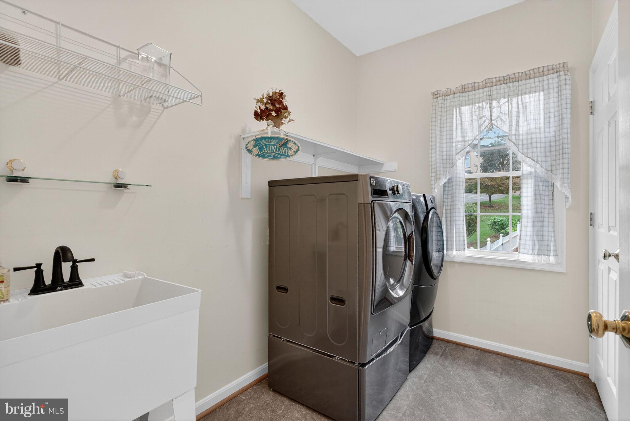 EASTLAND - Residential