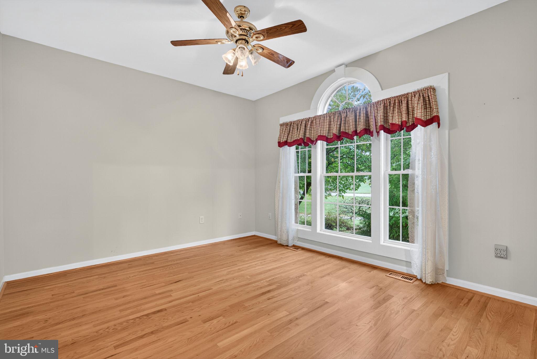 EASTLAND - Residential