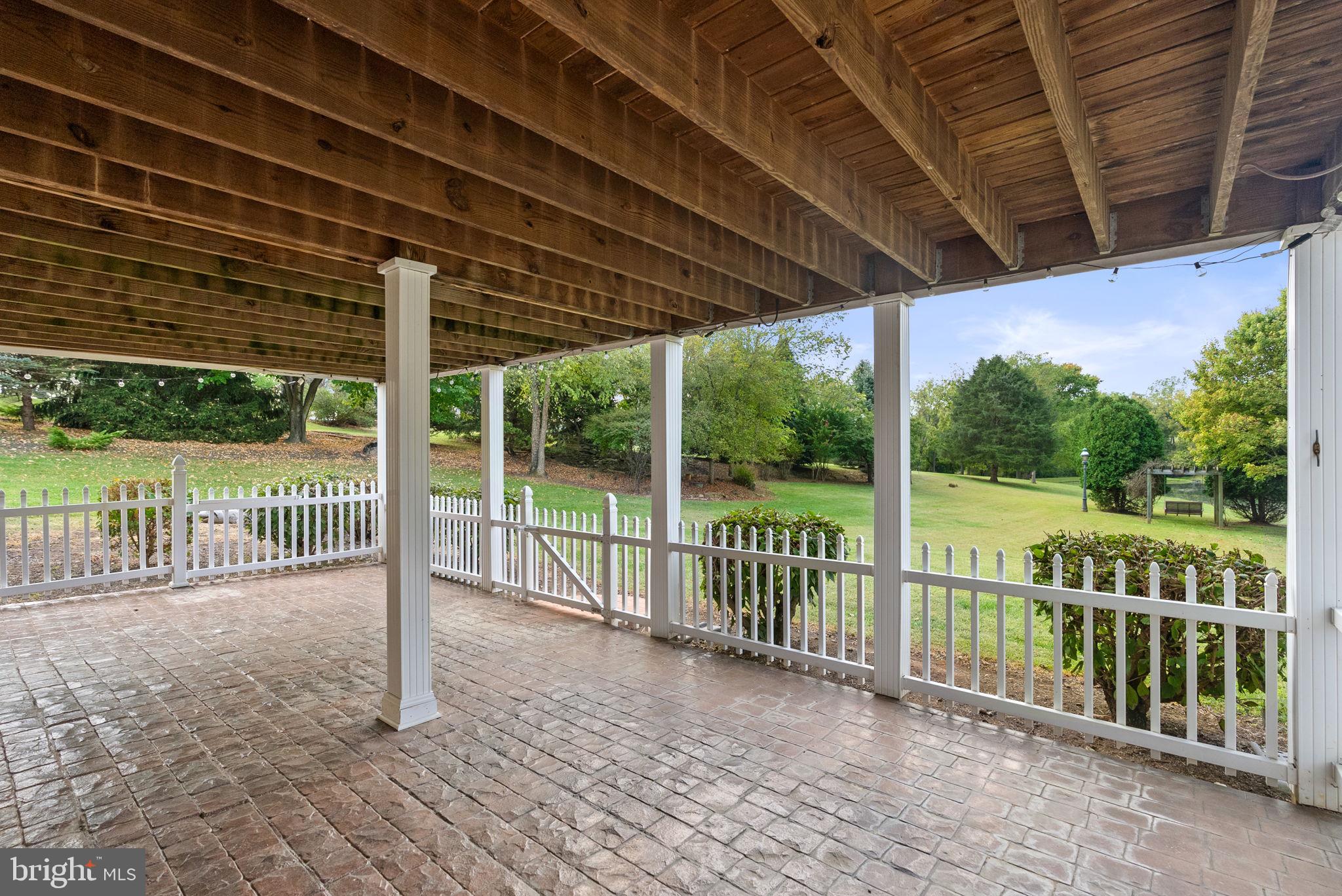 EASTLAND - Residential