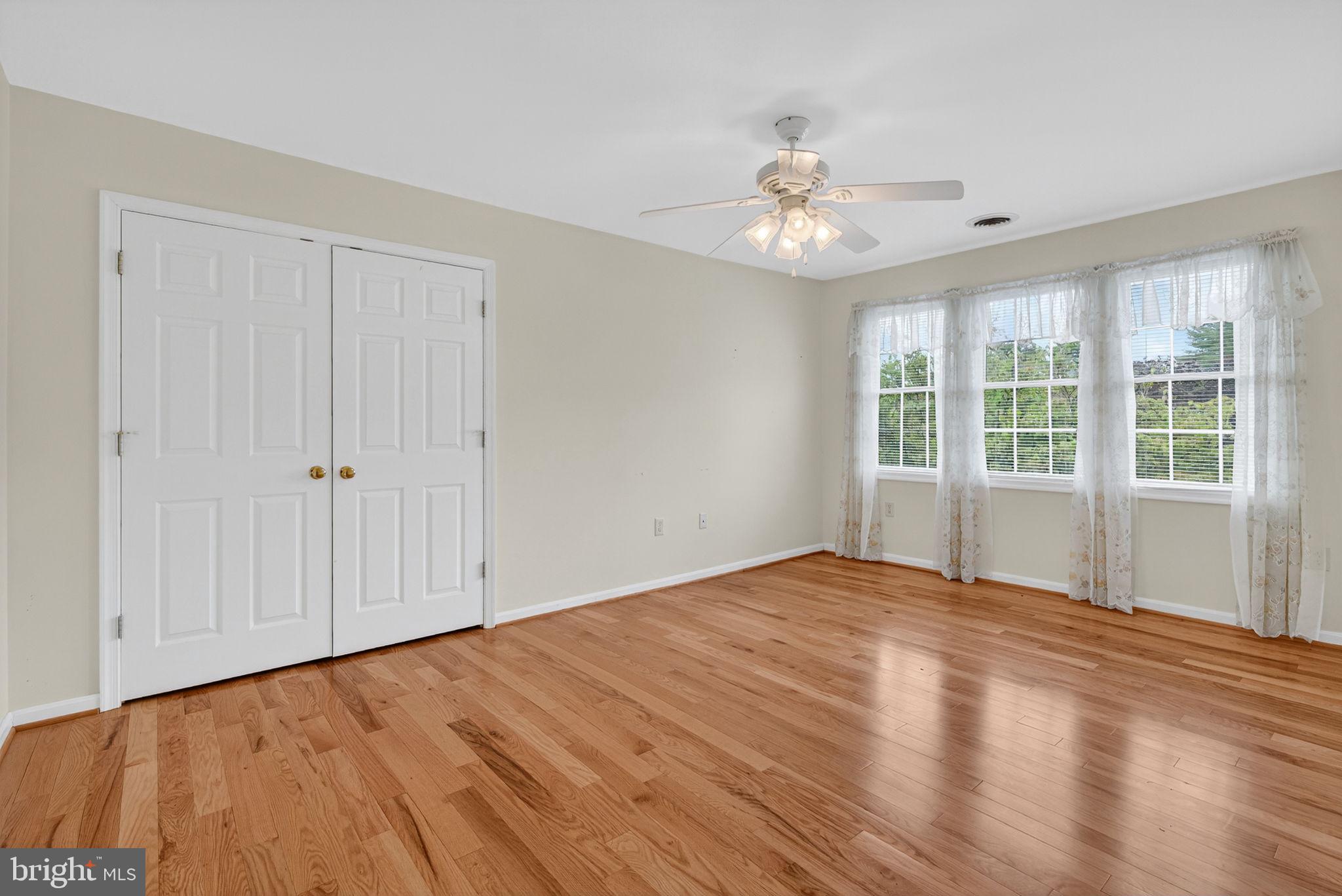 EASTLAND - Residential