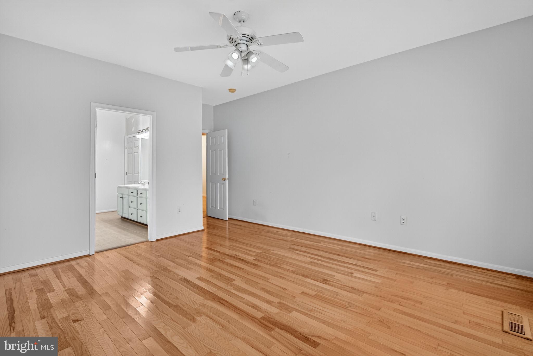 EASTLAND - Residential