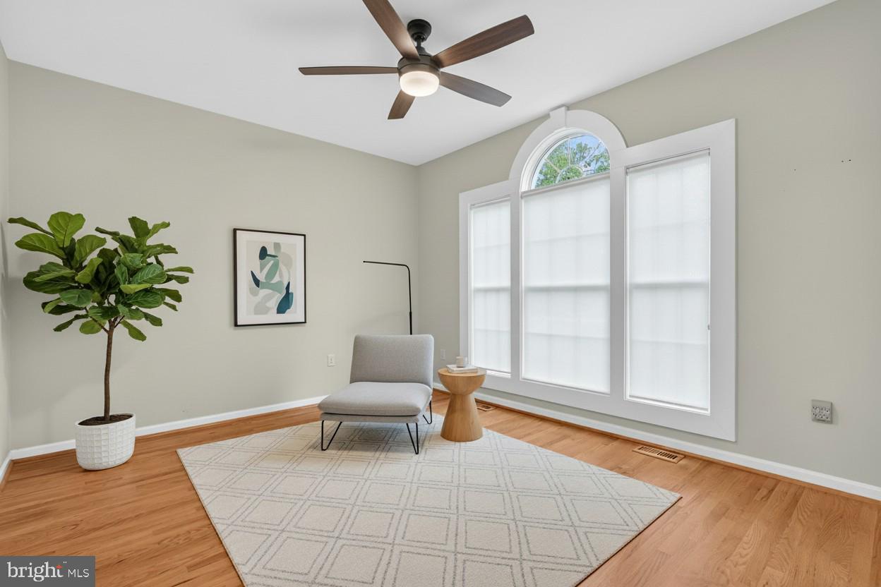 EASTLAND - Residential