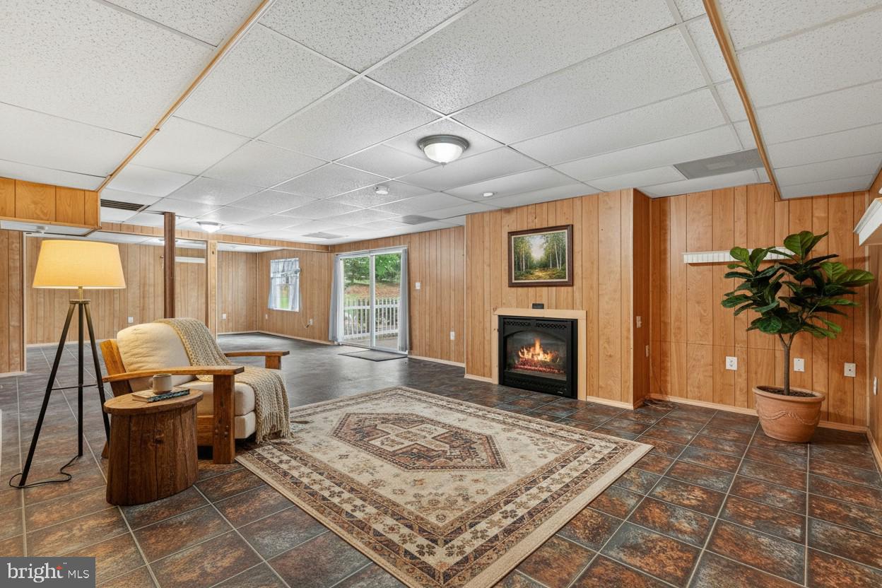 EASTLAND - Residential