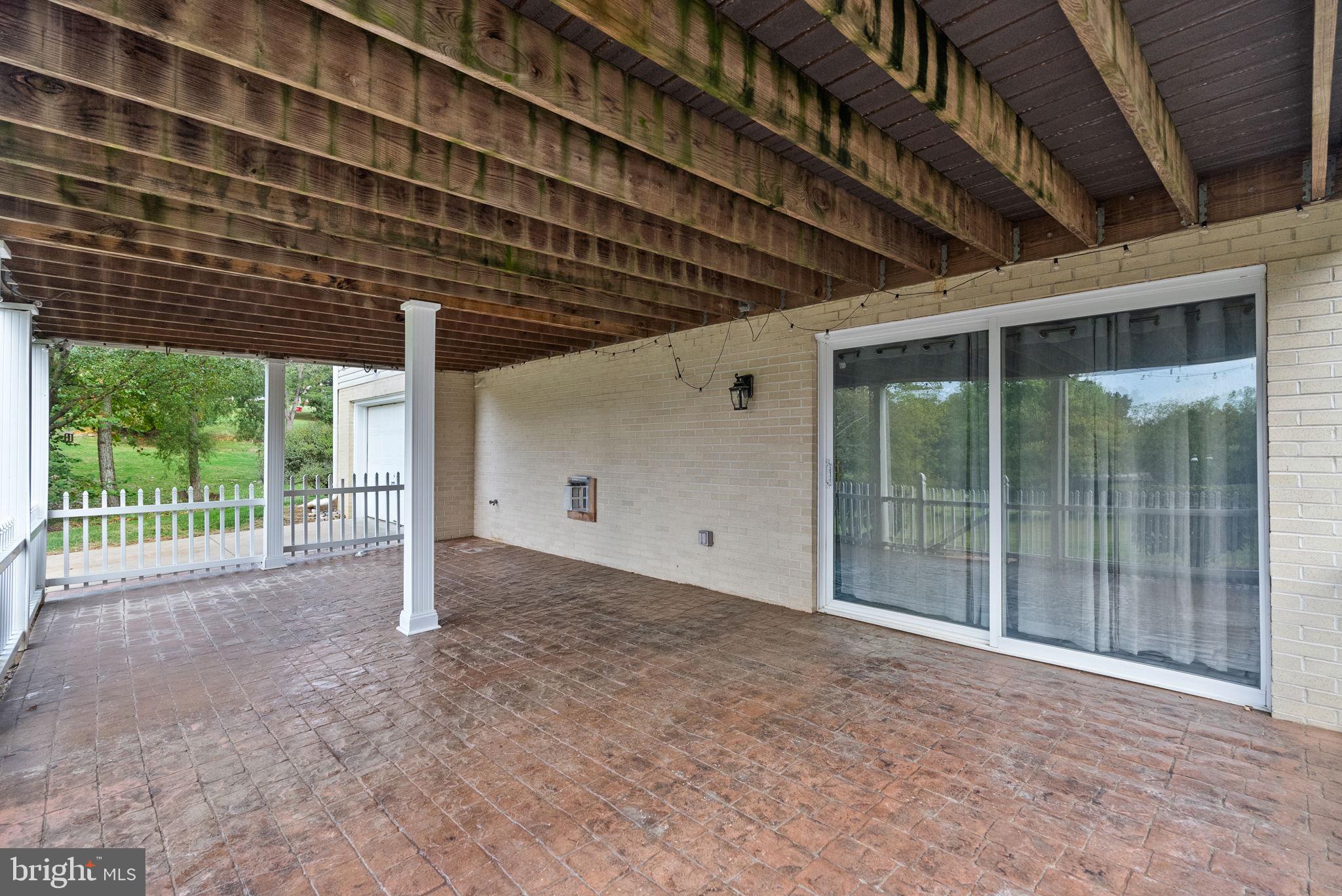 EASTLAND - Residential