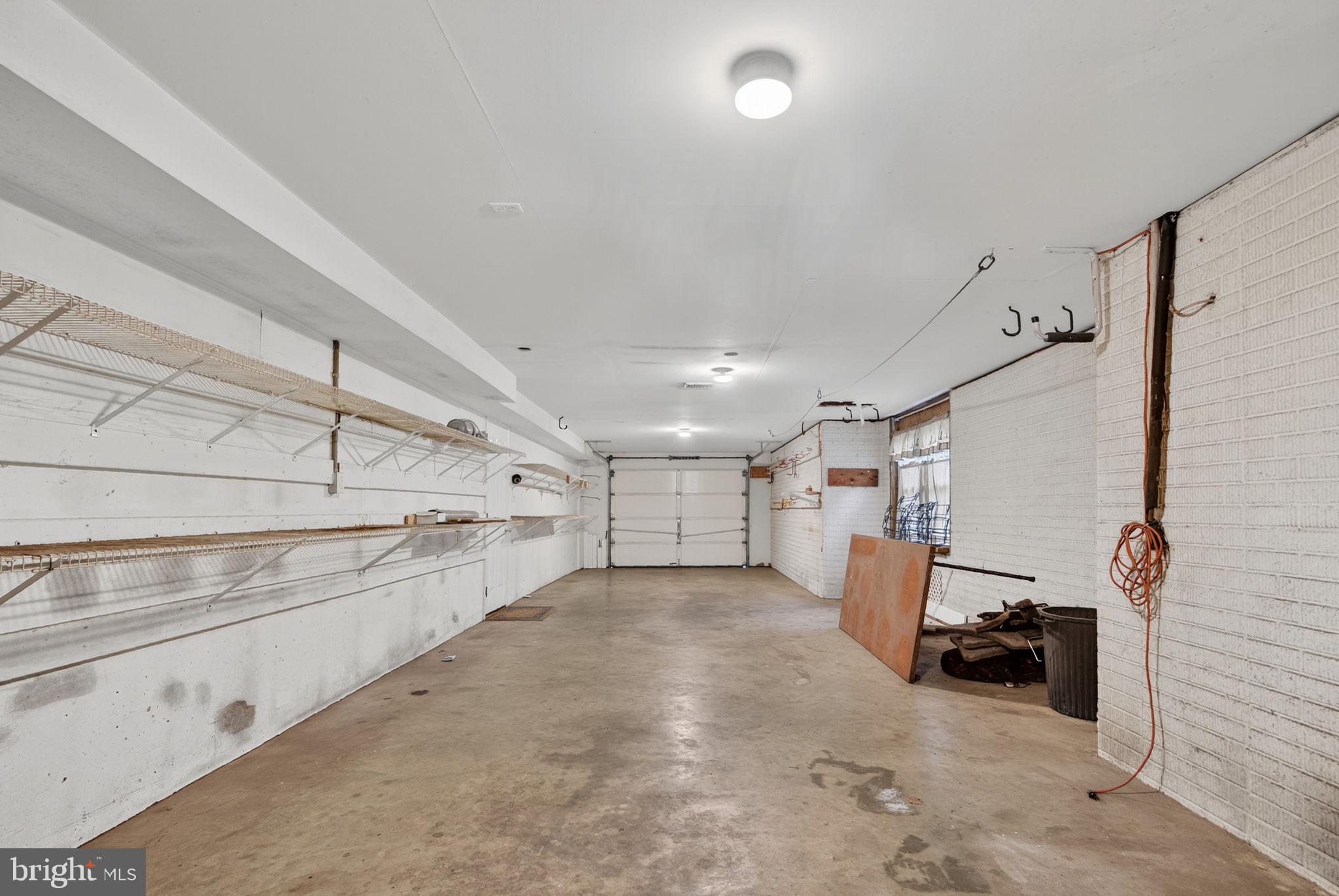 EASTLAND - Residential