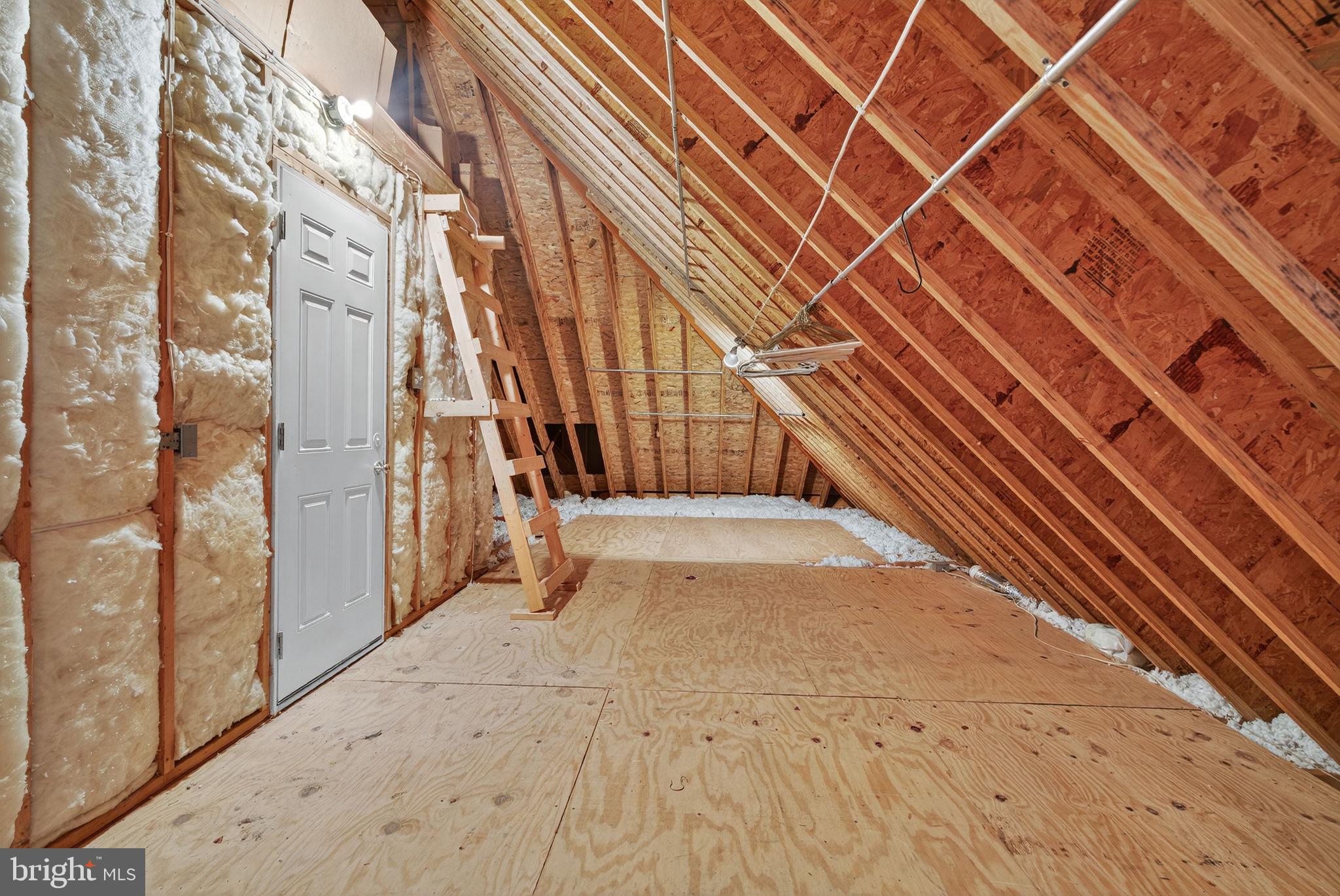 EASTLAND - Residential