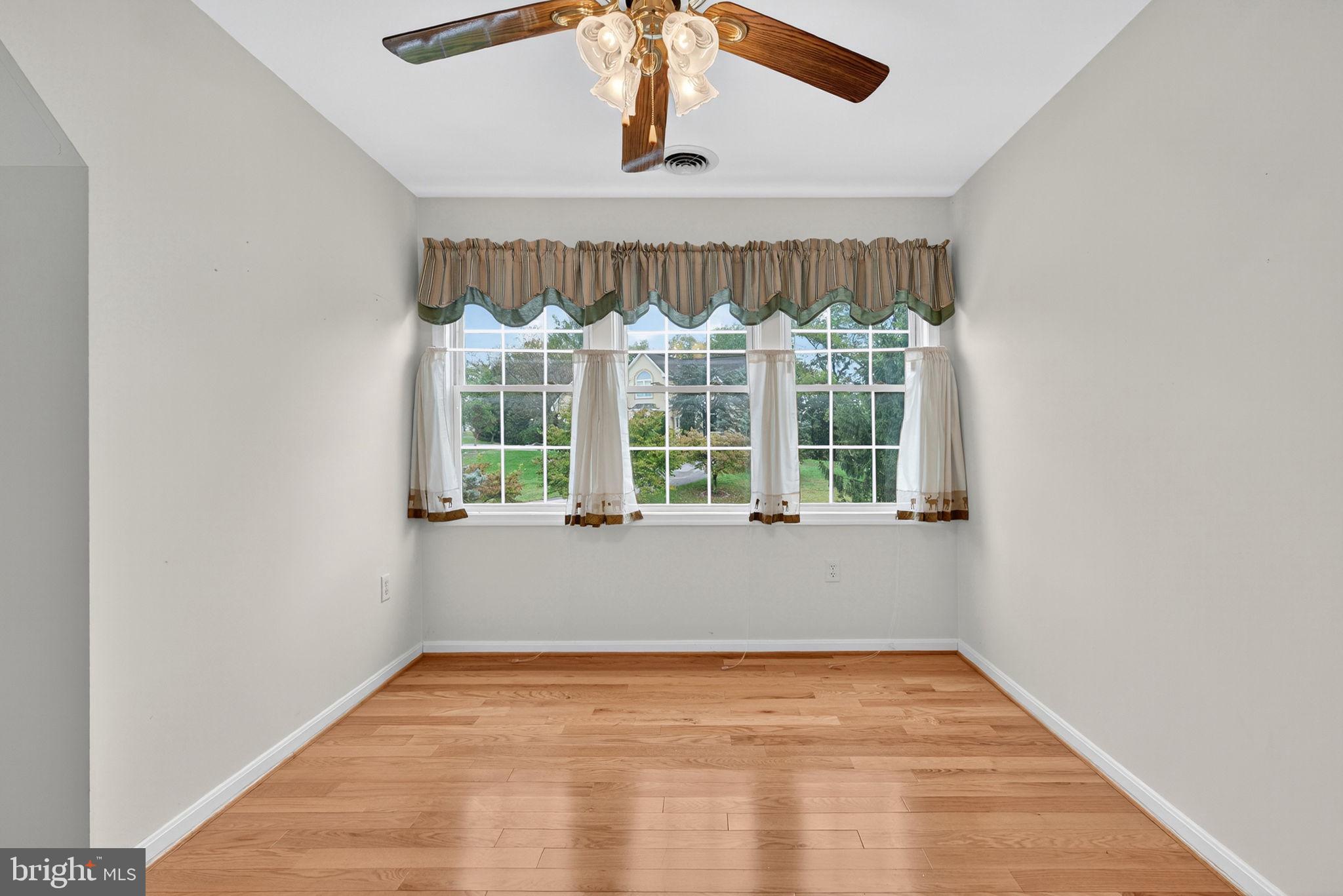 EASTLAND - Residential