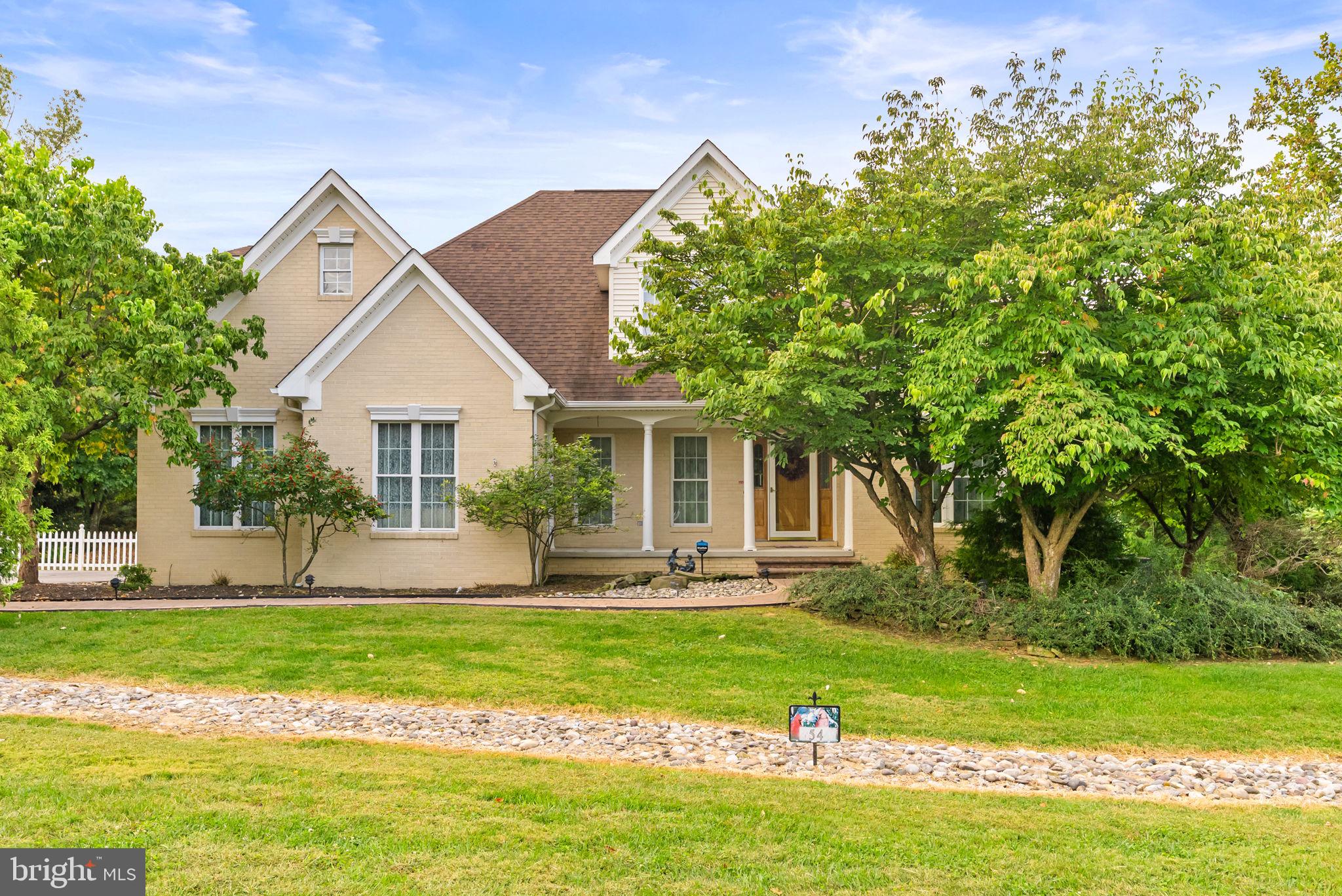 EASTLAND - Residential