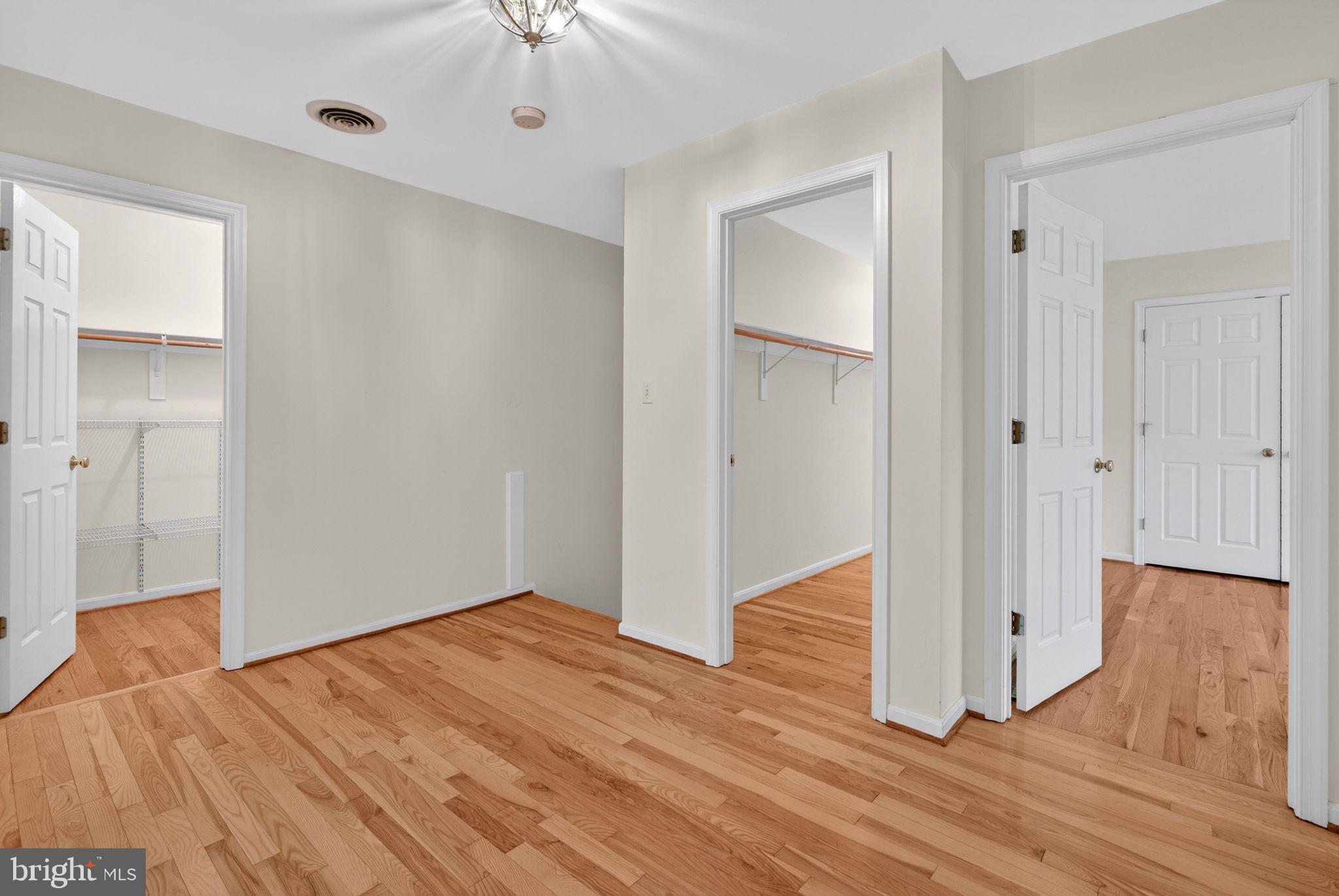 EASTLAND - Residential