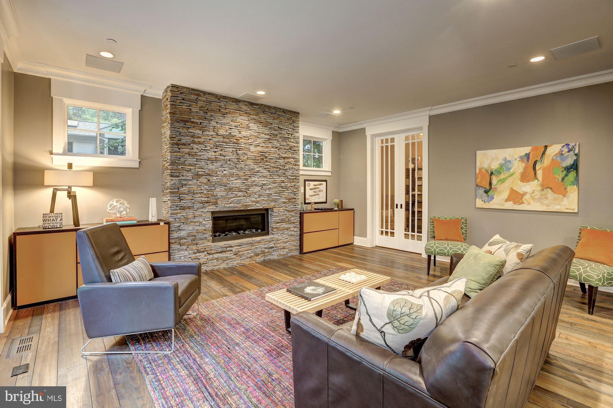 GLEN ECHO HEIGHTS - Residential