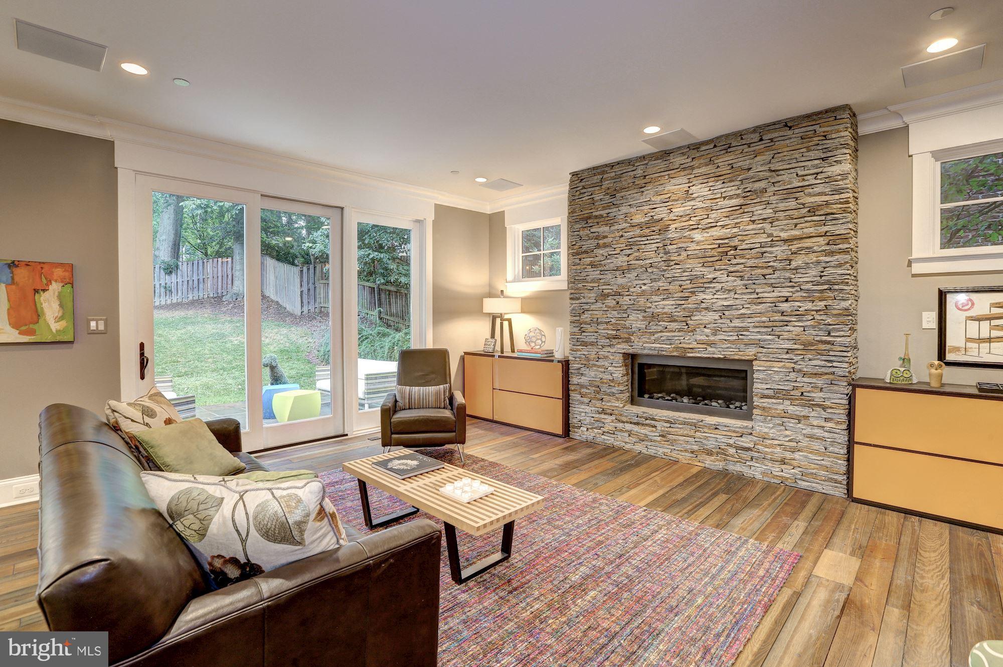 GLEN ECHO HEIGHTS - Residential
