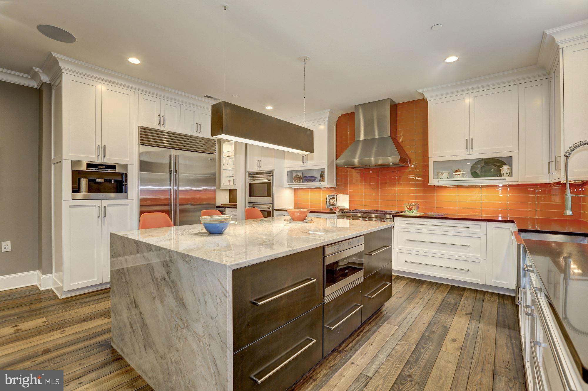 GLEN ECHO HEIGHTS - Residential