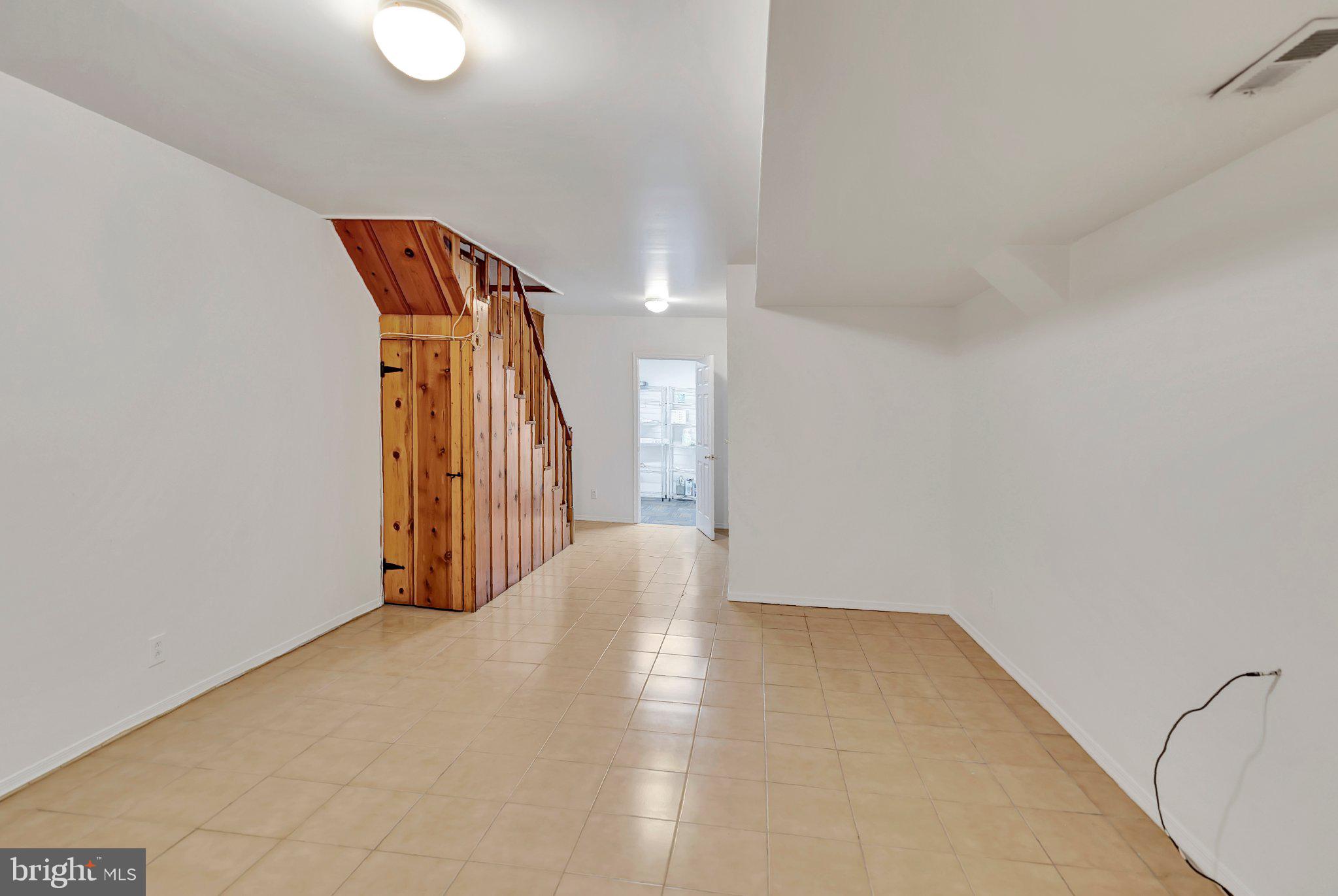 HAMPDEN HISTORIC DISTRICT - Residential