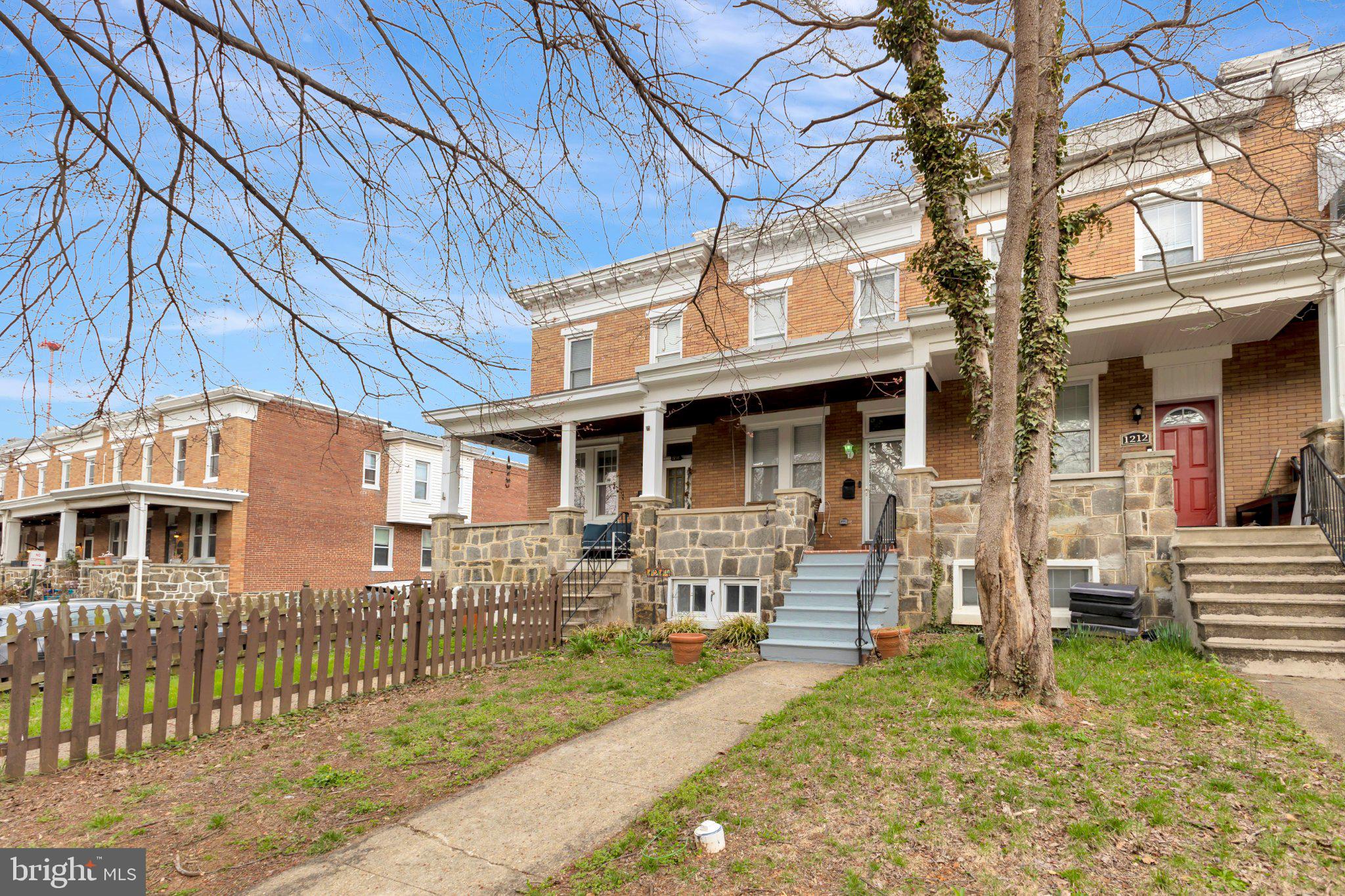 HAMPDEN HISTORIC DISTRICT - Residential