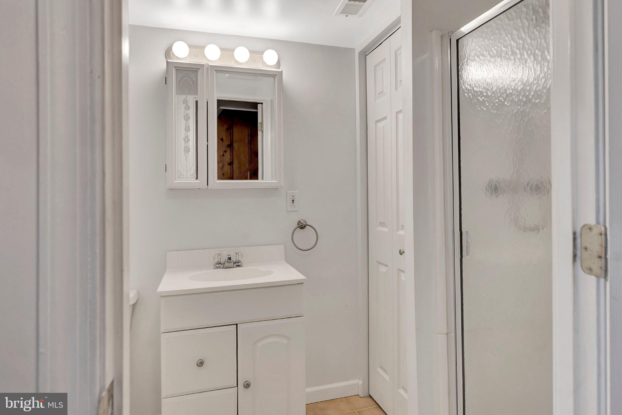 HAMPDEN HISTORIC DISTRICT - Residential