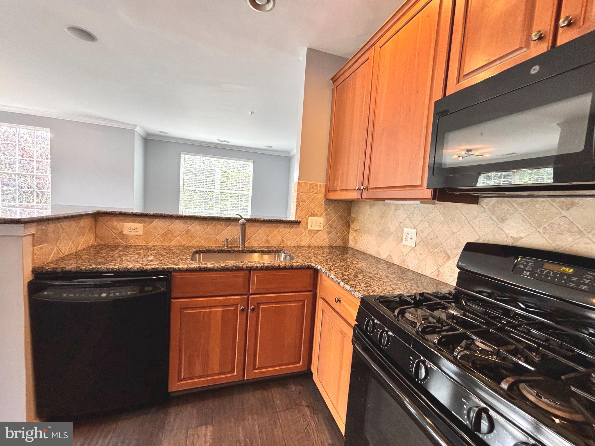 THE RIDGES @ BELMONT COUNTRY CLUB - Residential